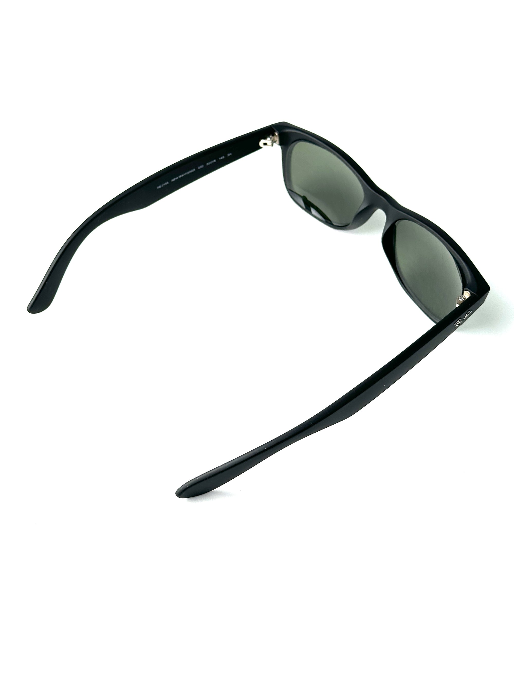 RAY-BAN NEW WAYFARER RB2131