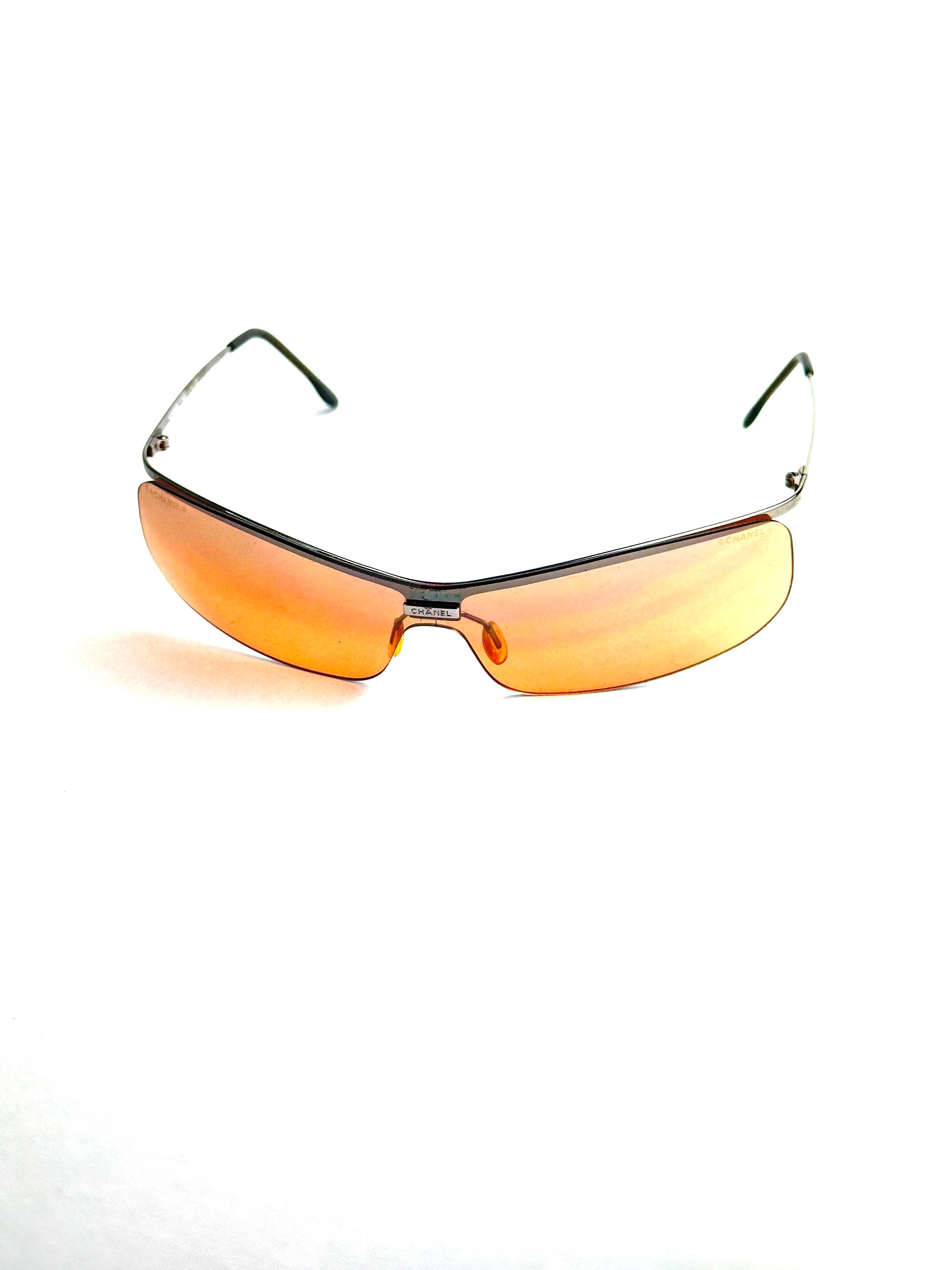 Occhiali da sole CHANEL 4042