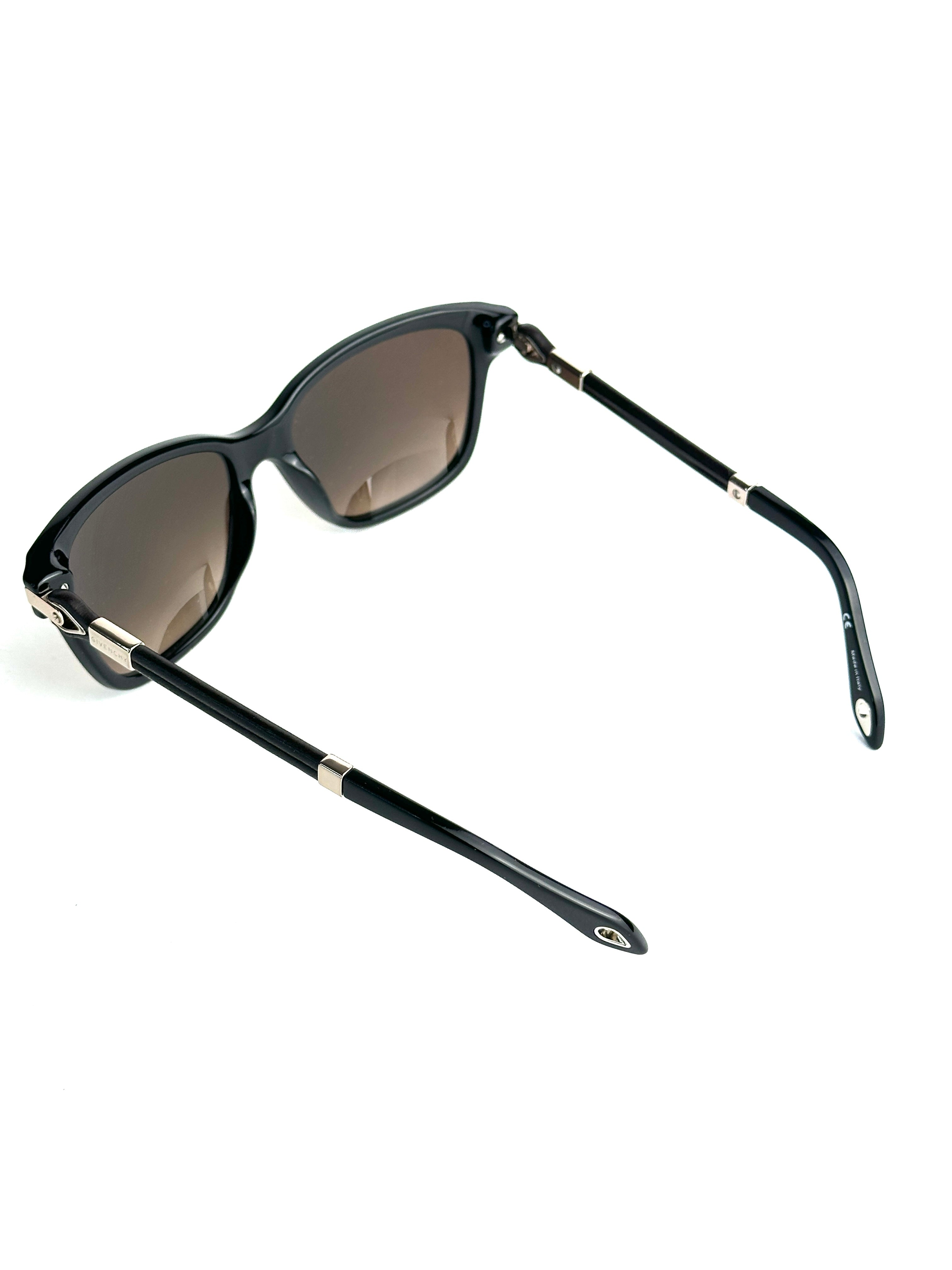 Occhiali da sole GIVENCHY SGV917V 700V