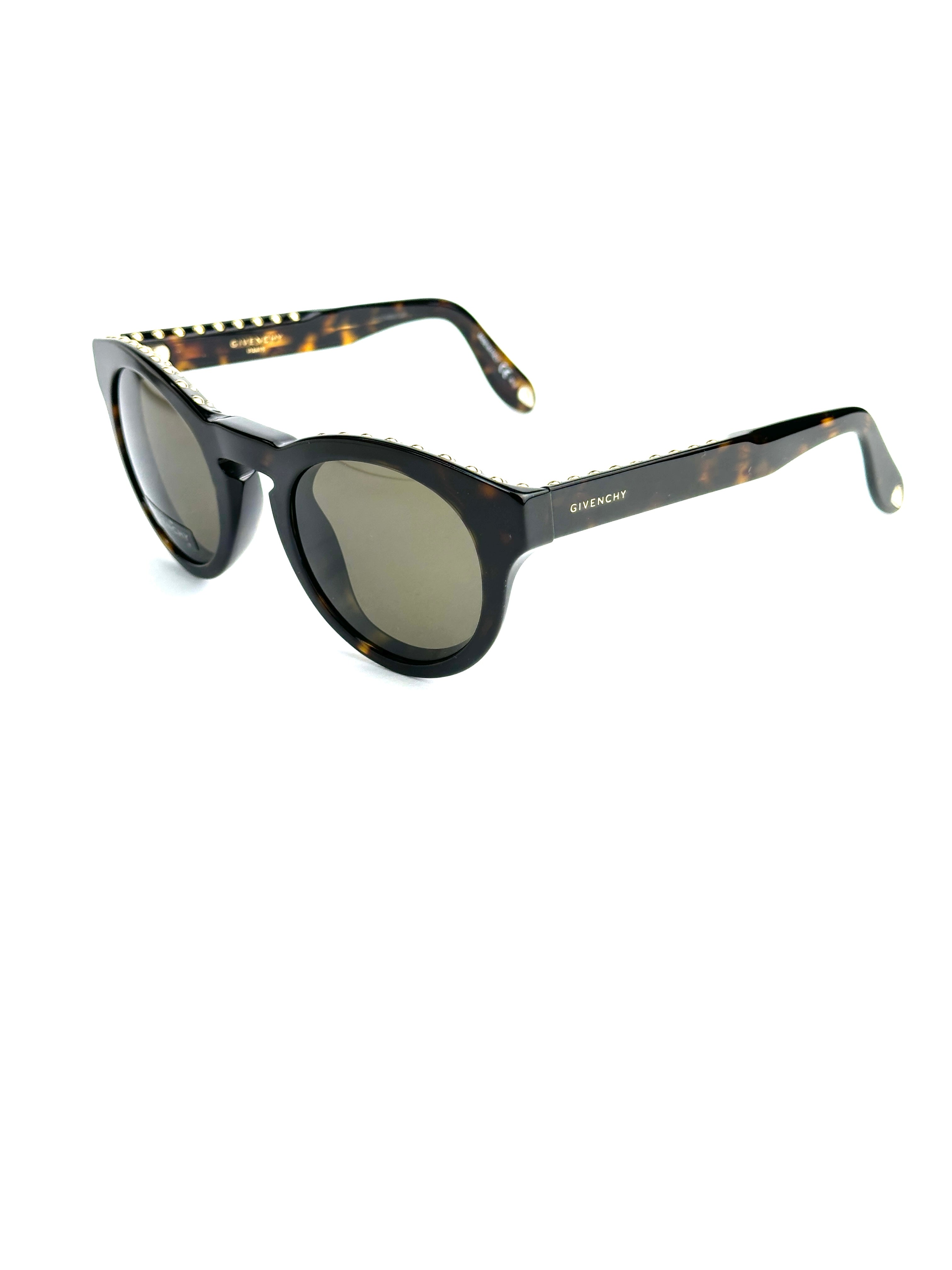 sunglasses GIVENCHY SGV880 09AJ