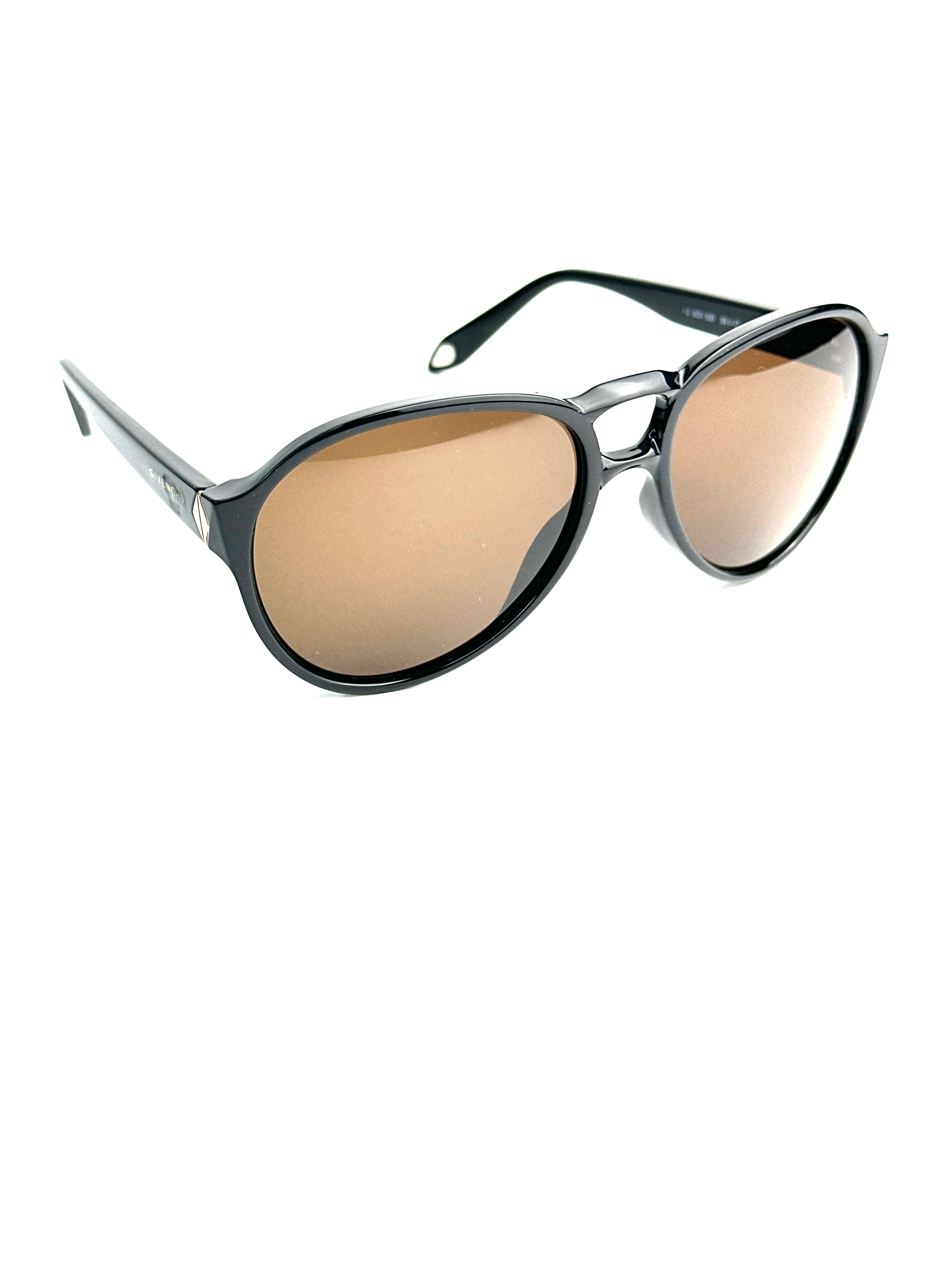 sunglasses GIVENCHY SGV880 09AJ
