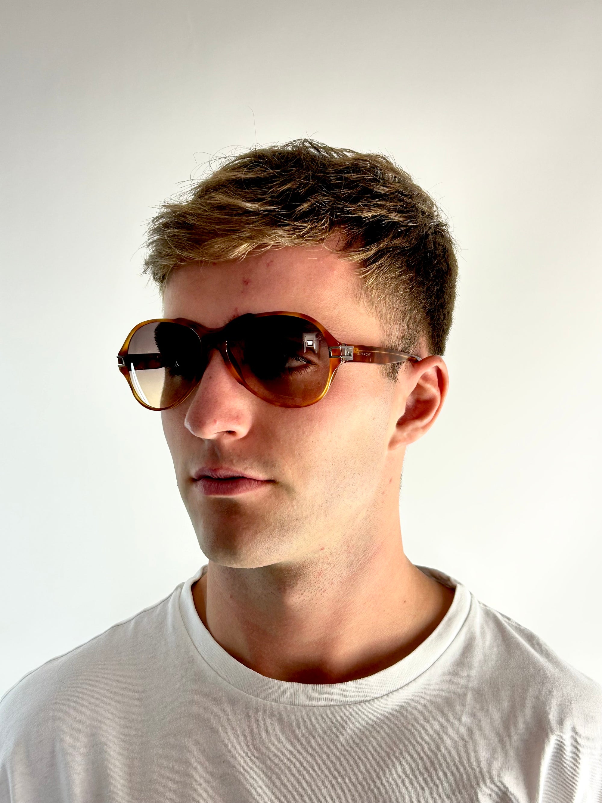 GIVENCHY SGV885 06PL sunglasses