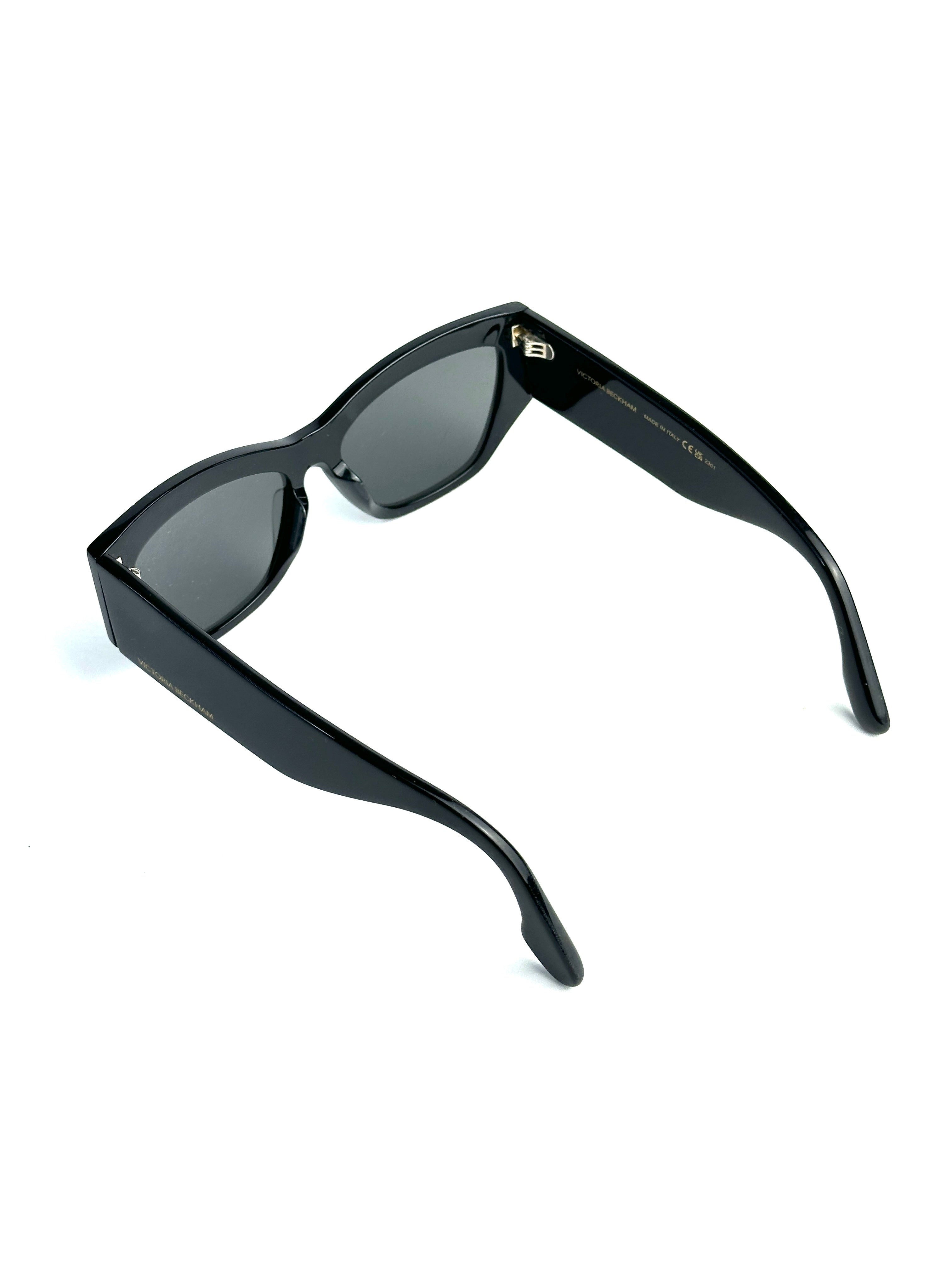 PRADA SPR62B Gris