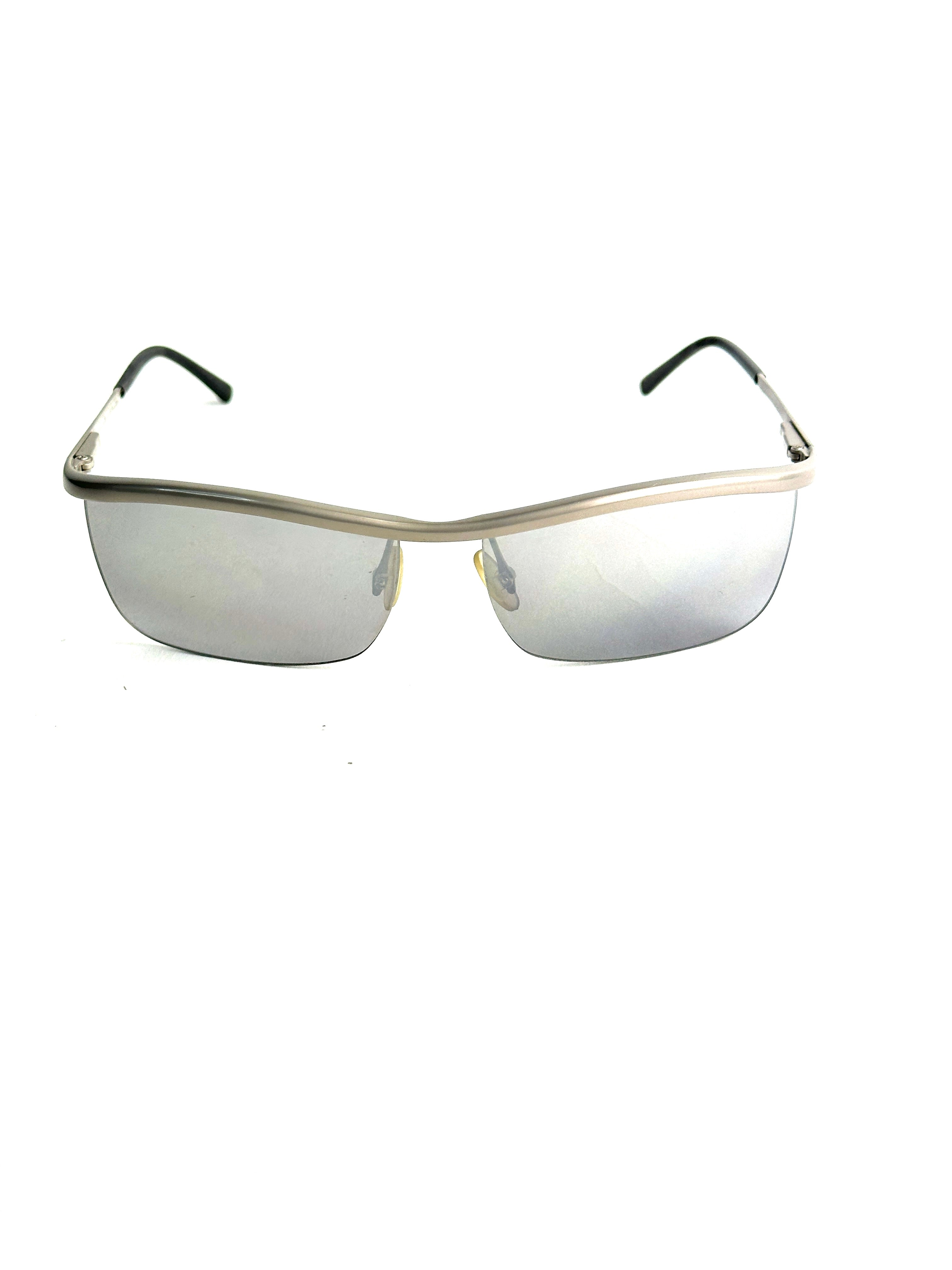Occhiali da sole PRADA SPR57C VINTAGE GRIGIO
