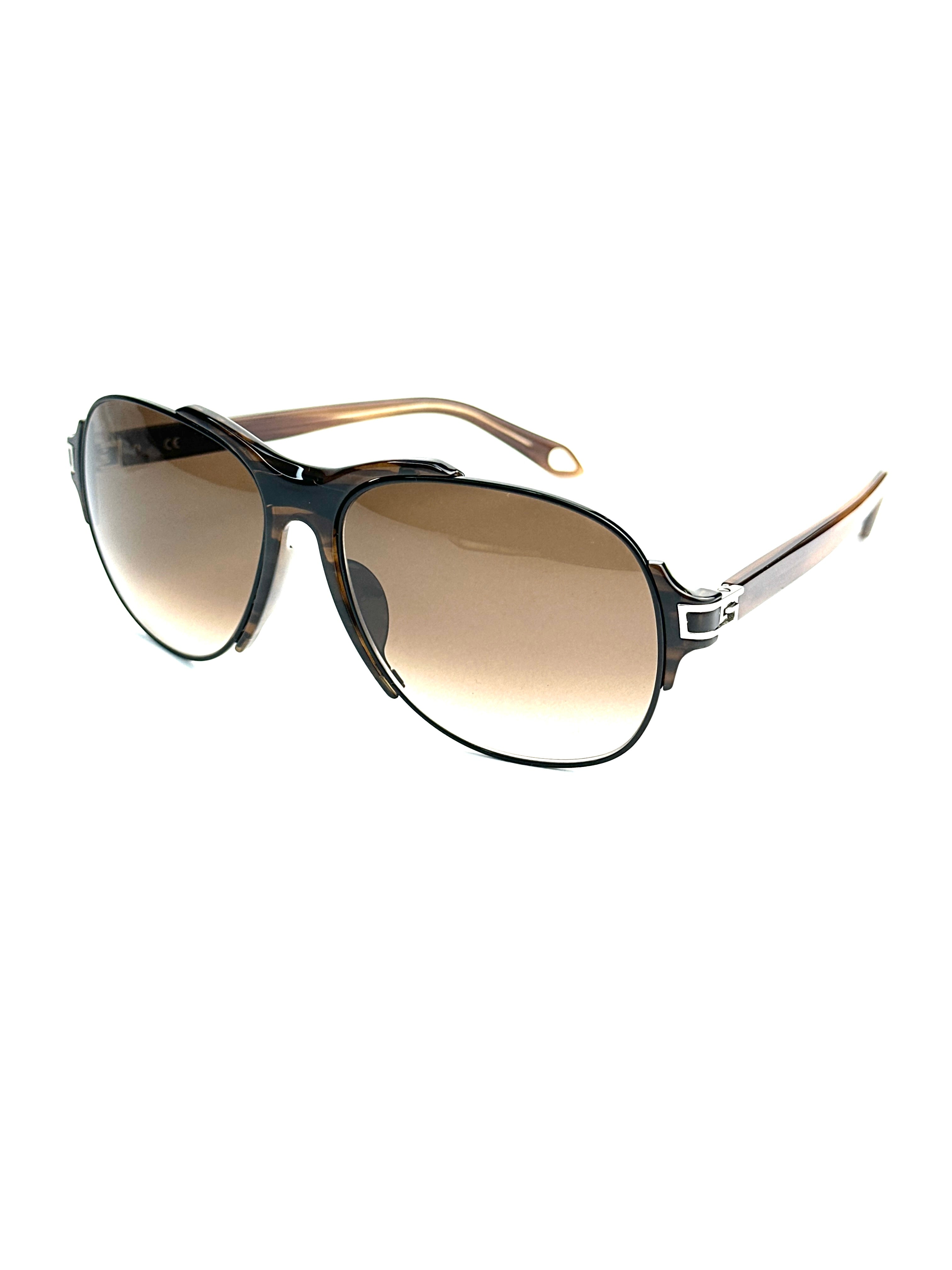 sunglasses GIVENCHY SGV880 09AJ
