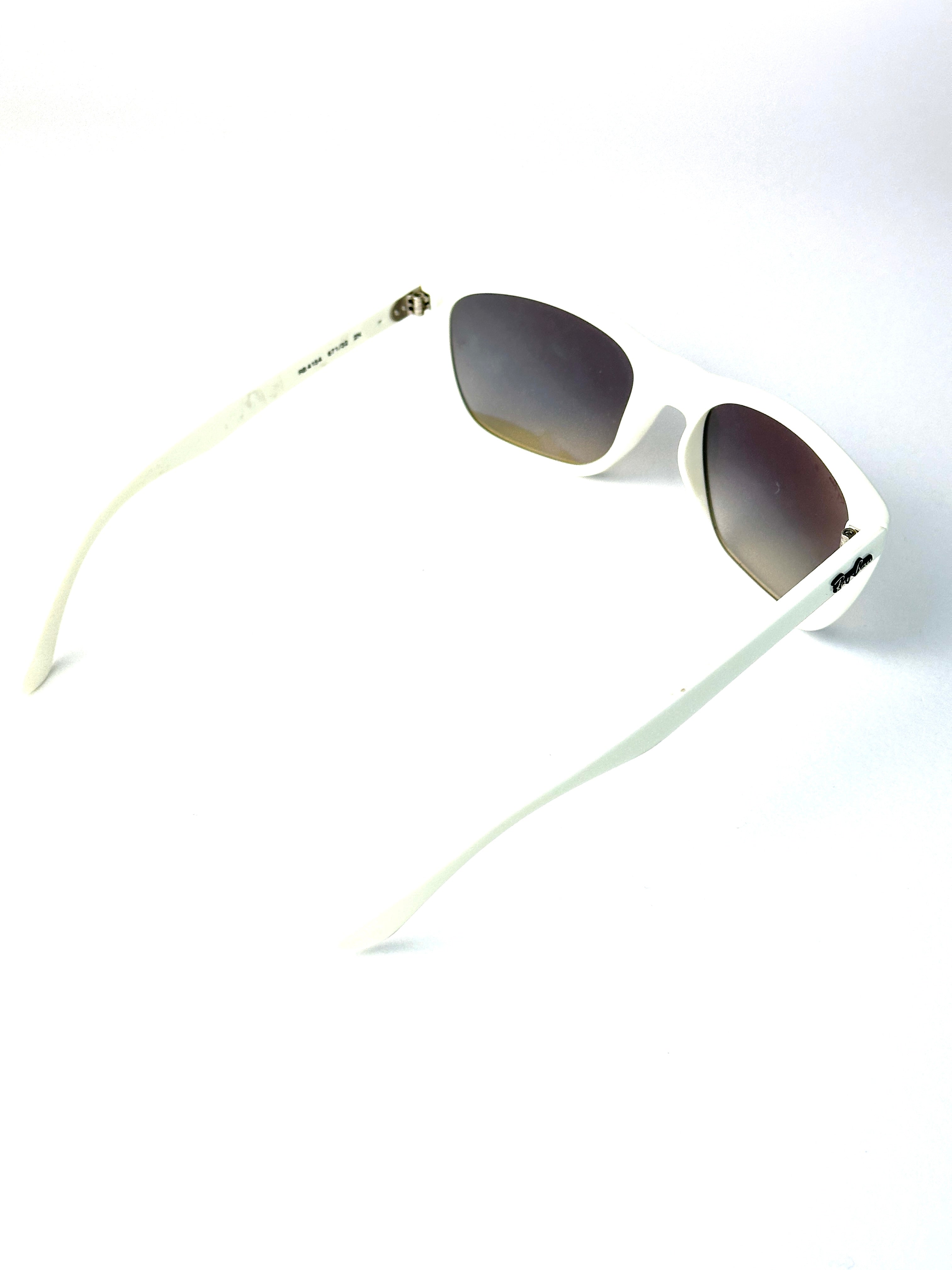 Occhiali da sole RAY-BAN RB4154