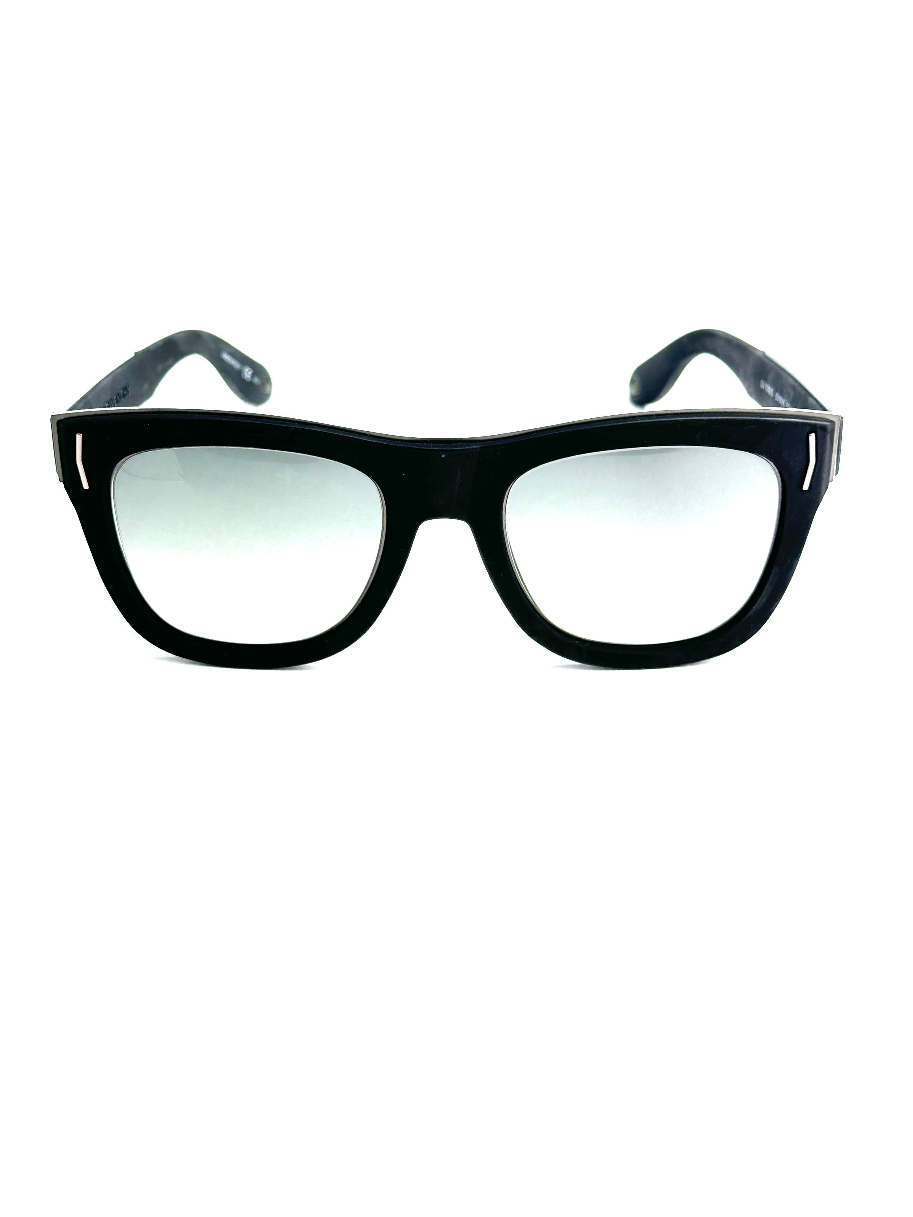 sunglasses GIVENCHY SGV880 09AJ