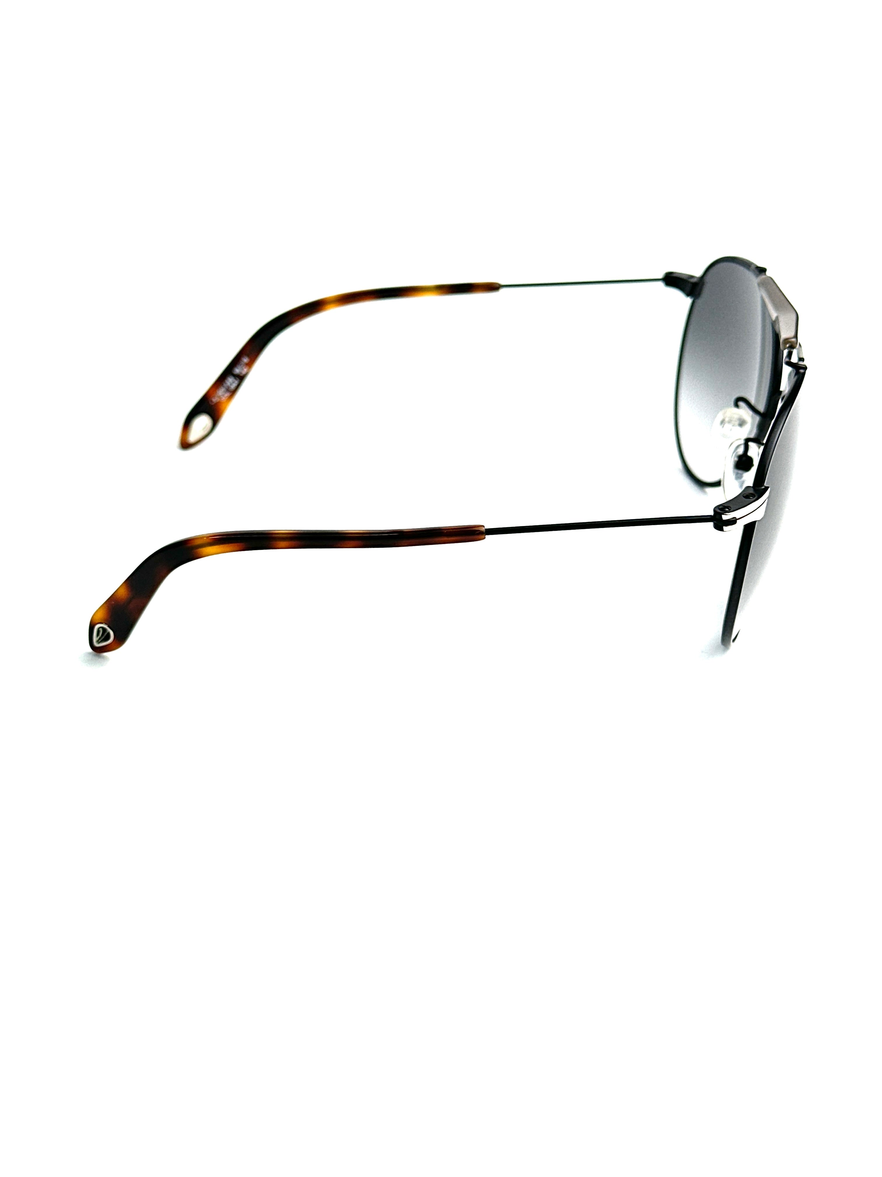 sunglasses GIVENCHY SGV880 09AJ