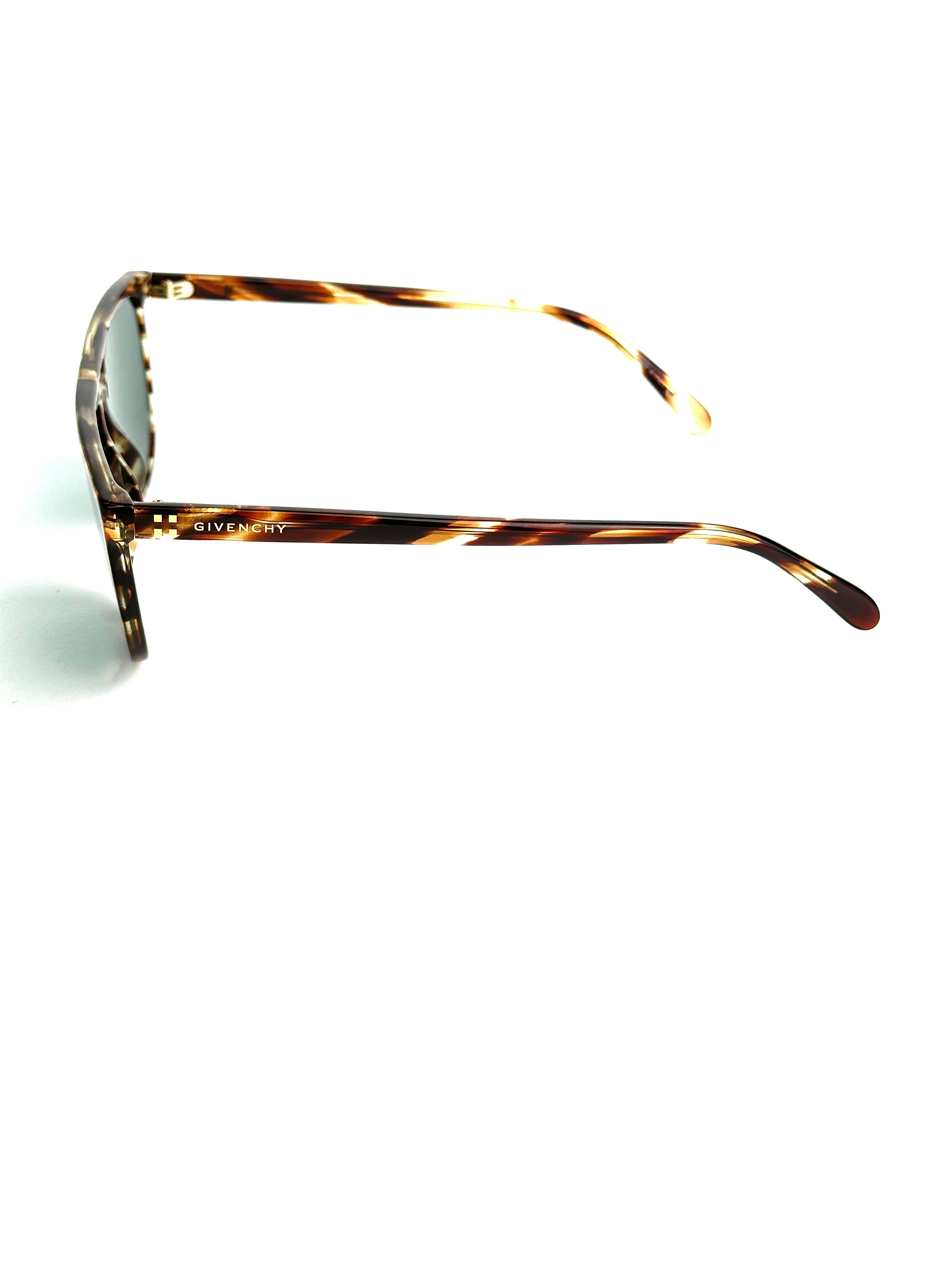 sunglasses GIVENCHY SGV880 09AJ