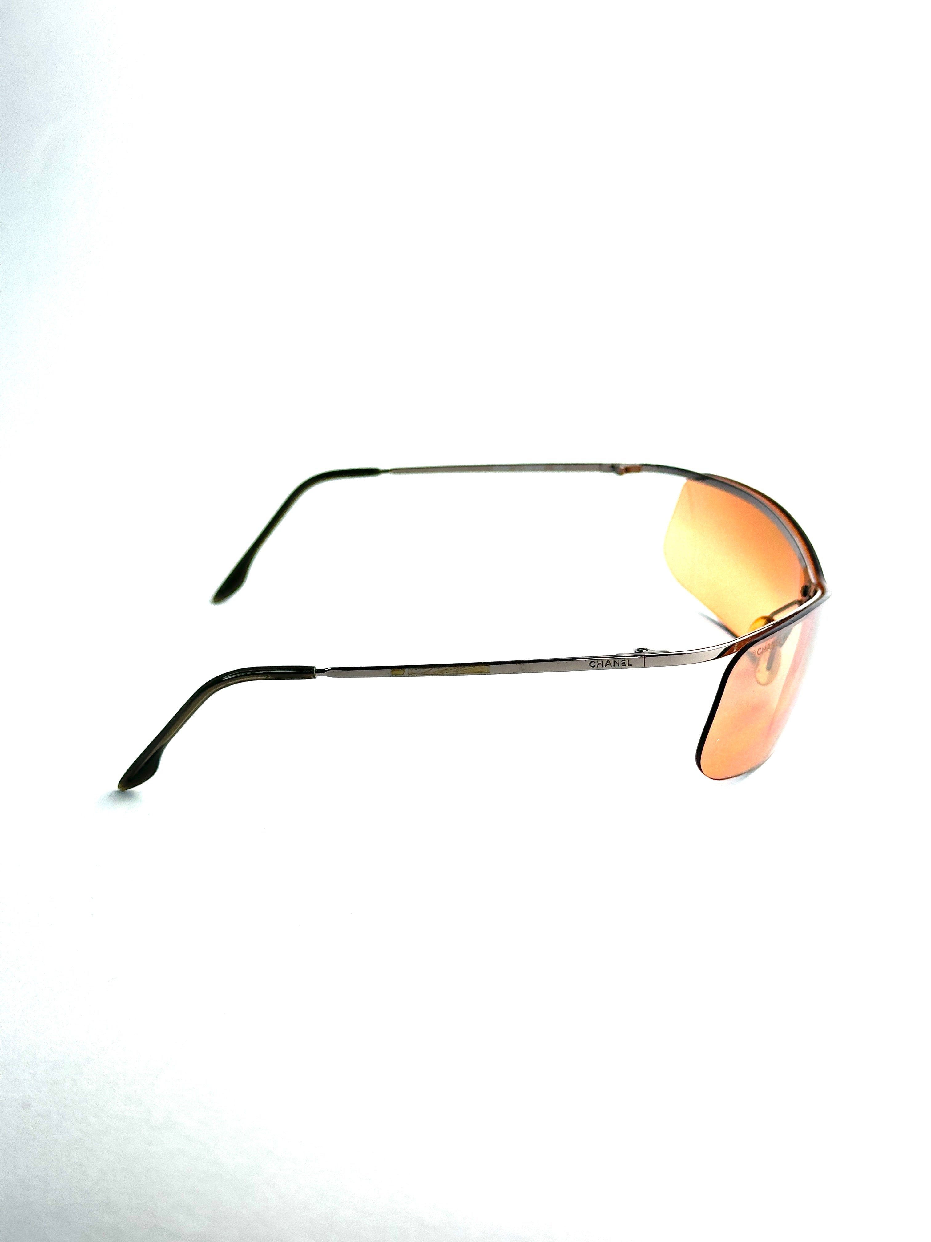 Occhiali da sole CHANEL 4042