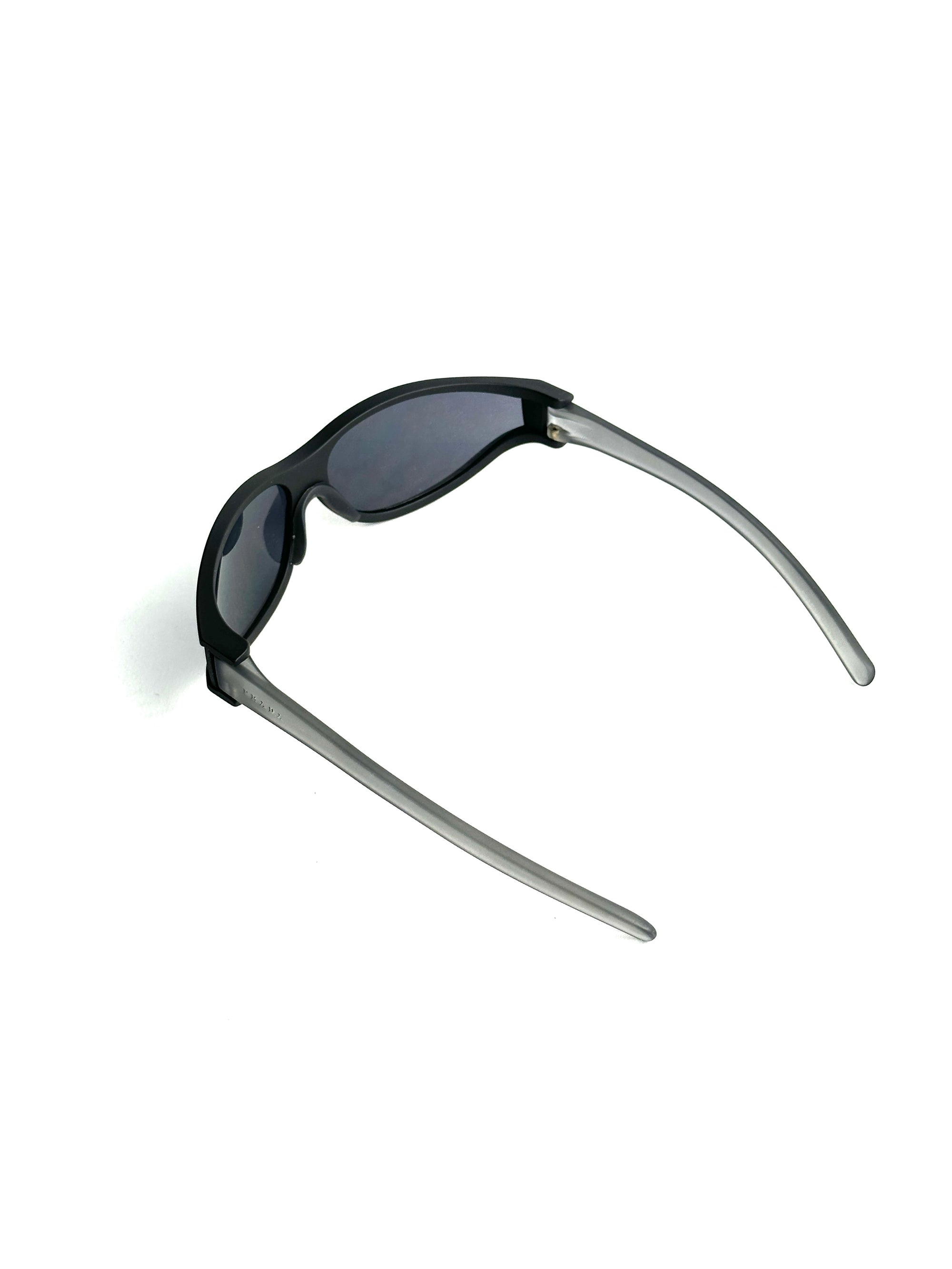 PRADA SPR09A VINTAGE sunglasses