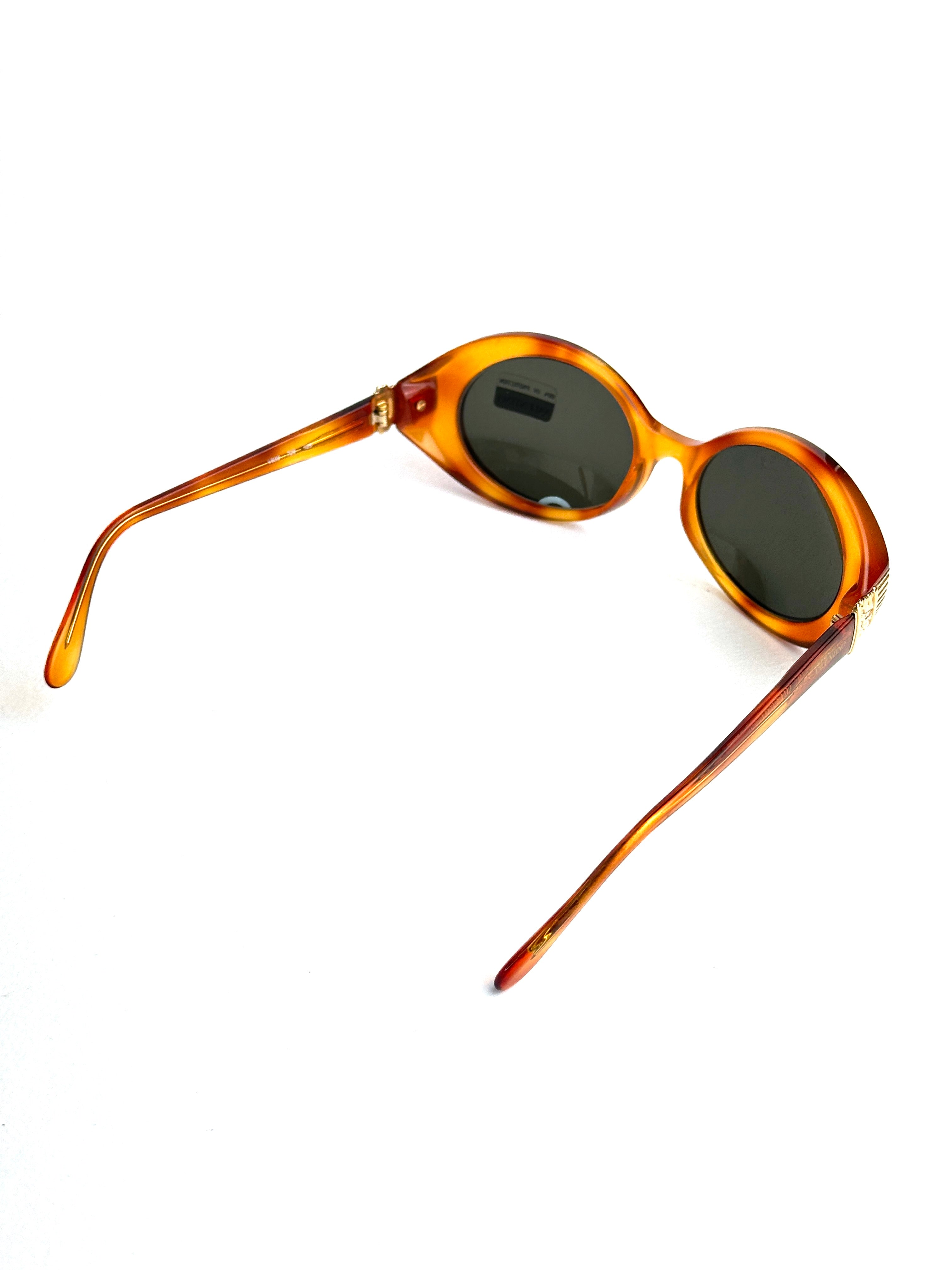 Occhiali da sole VALENTINO V698