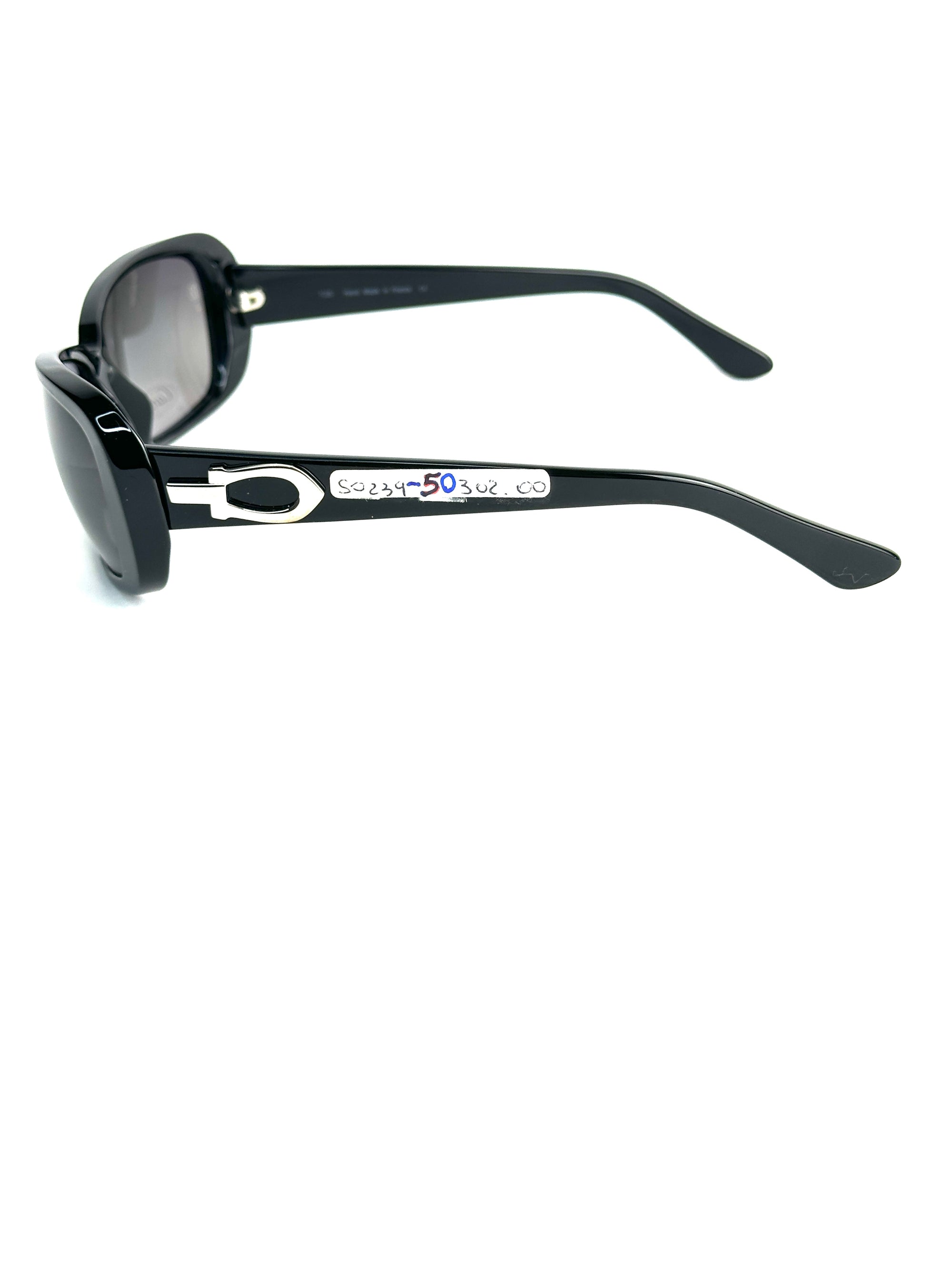 CUTLER ET GROSS M0884