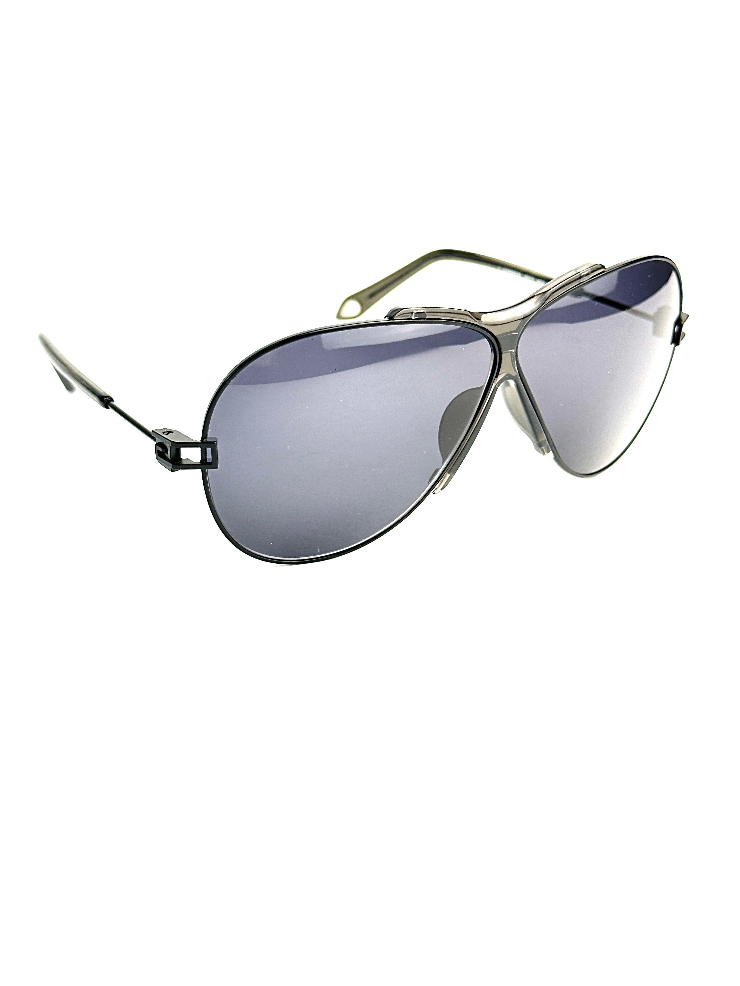 sunglasses GIVENCHY SGV880 09AJ