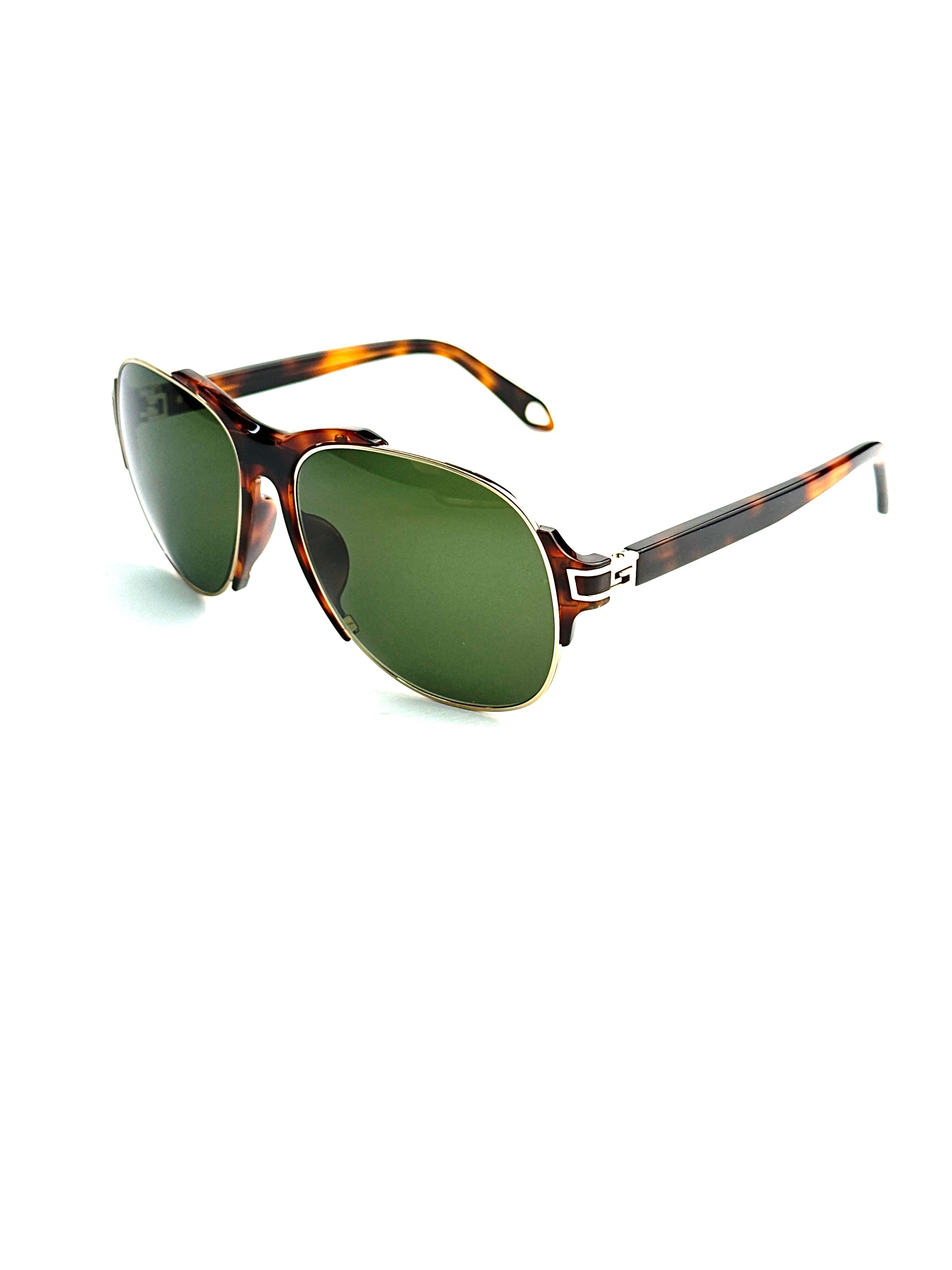 sunglasses GIVENCHY SGV880 09AJ