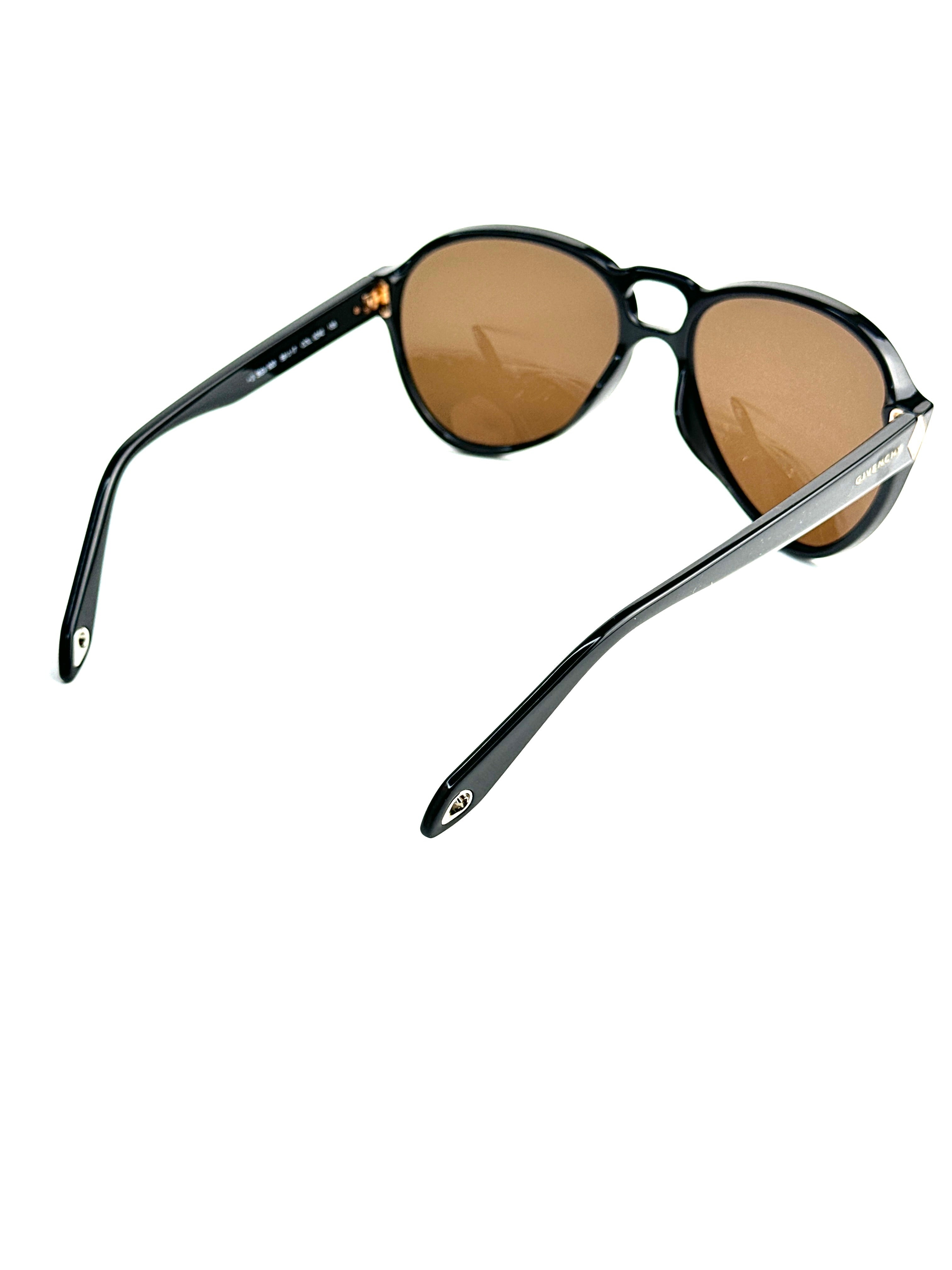 sunglasses GIVENCHY SGV880 09AJ