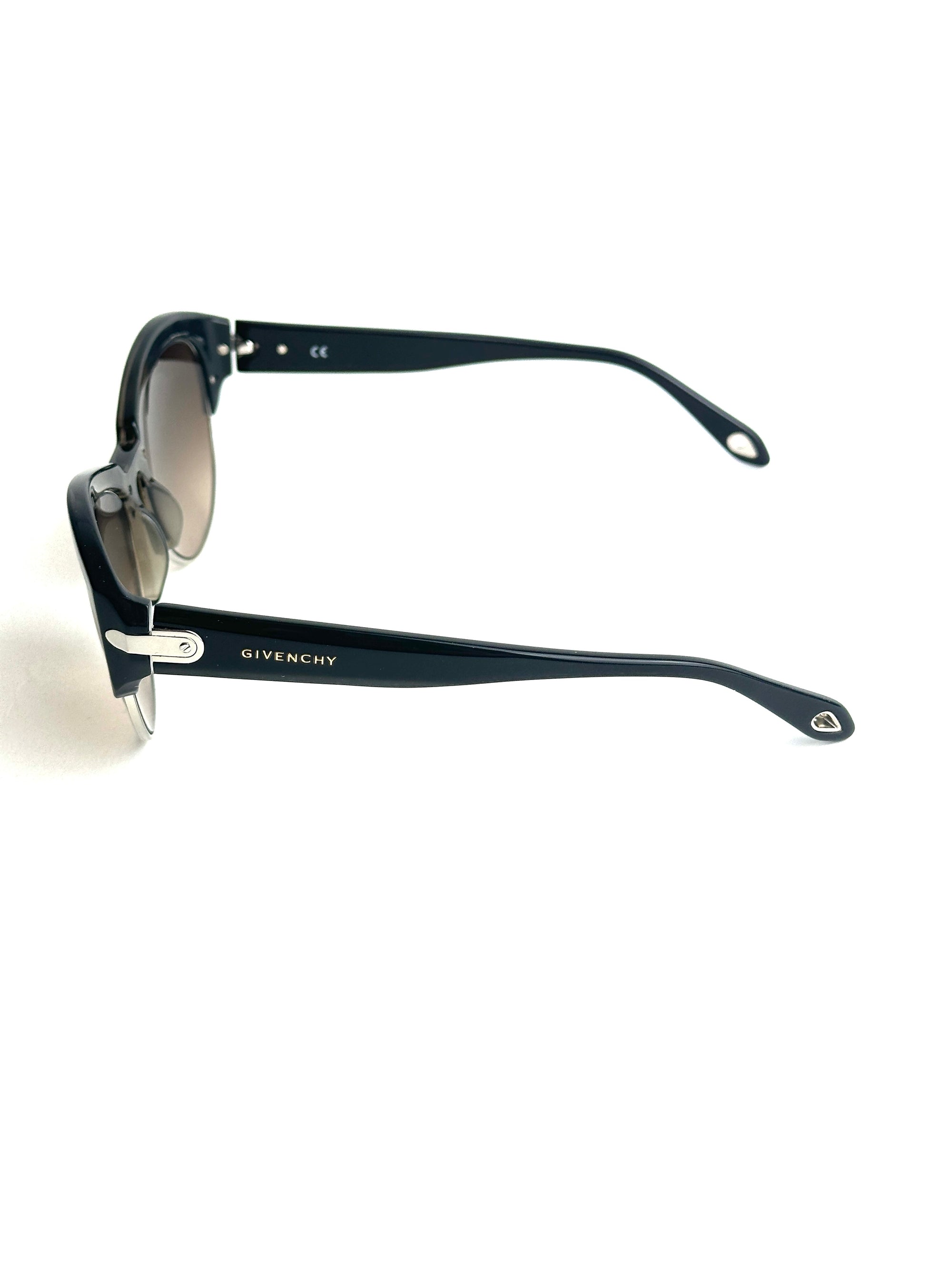 GIVENCHY SGV881 0AH8 sunglasses