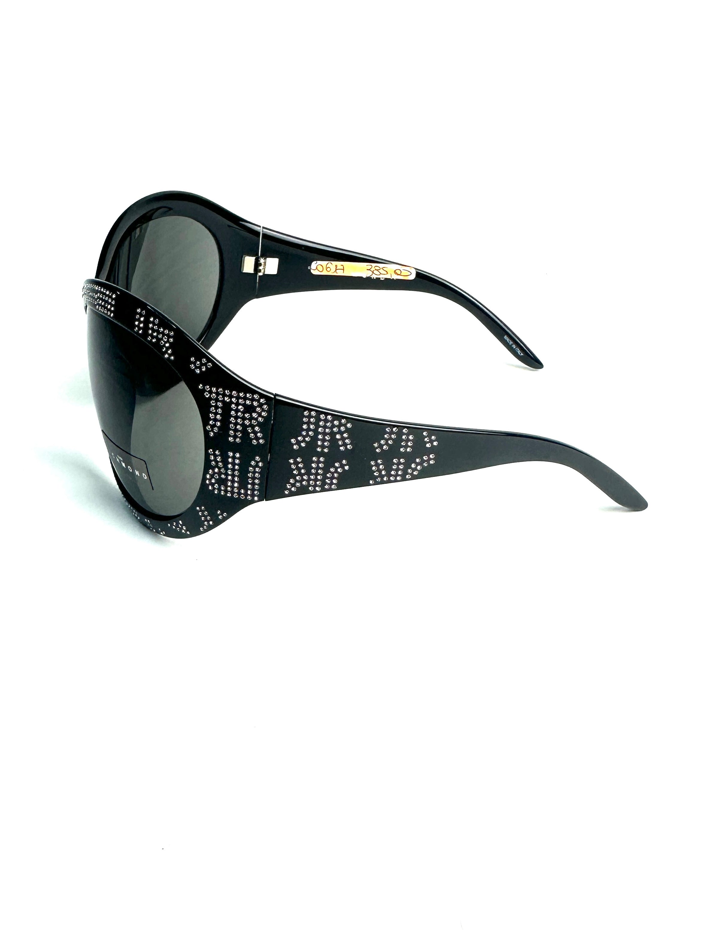 Occhiali da sole JOHN RCHMOND JR59201