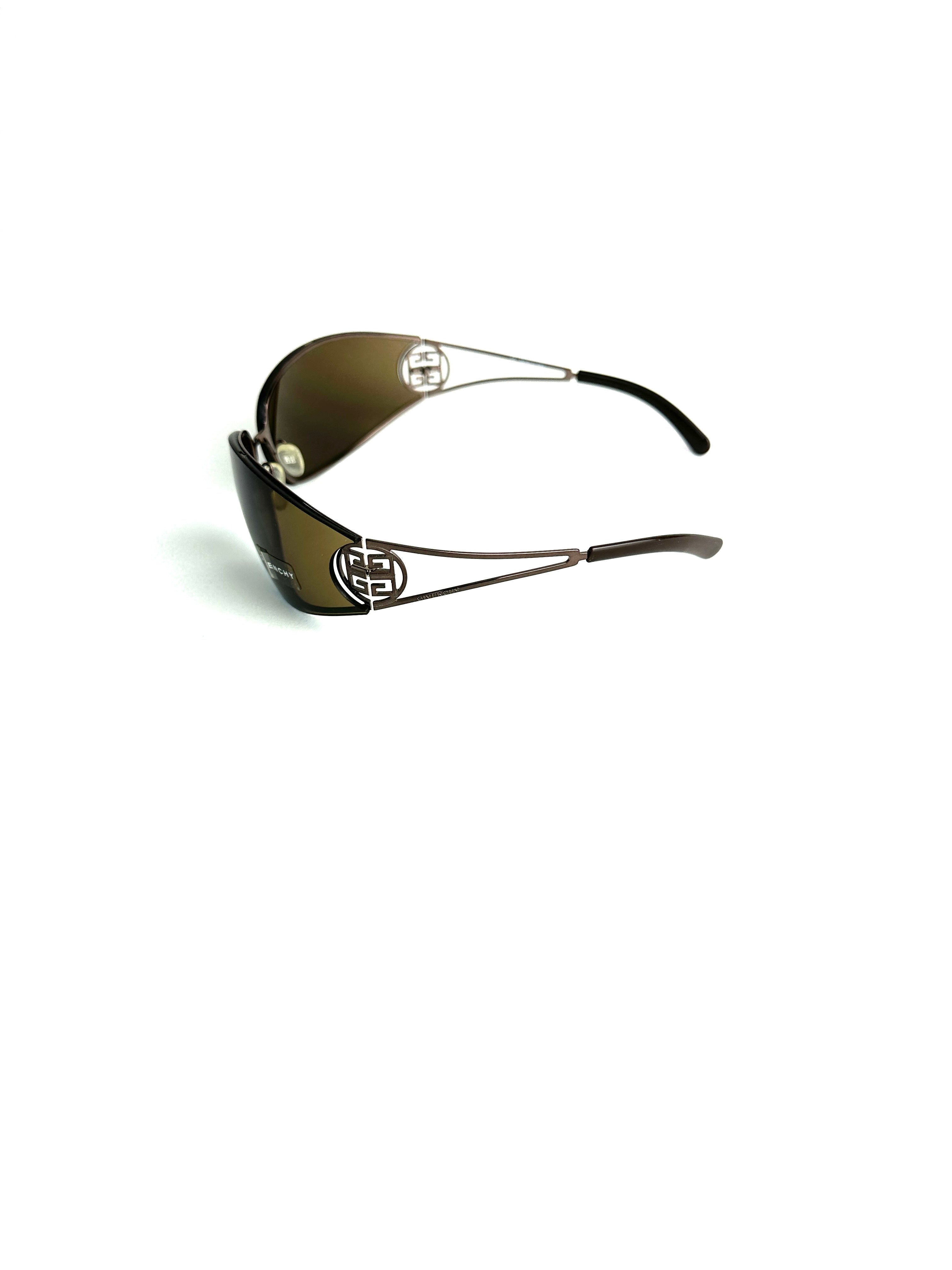 Occhiali da sole GIVENCHY SGV121