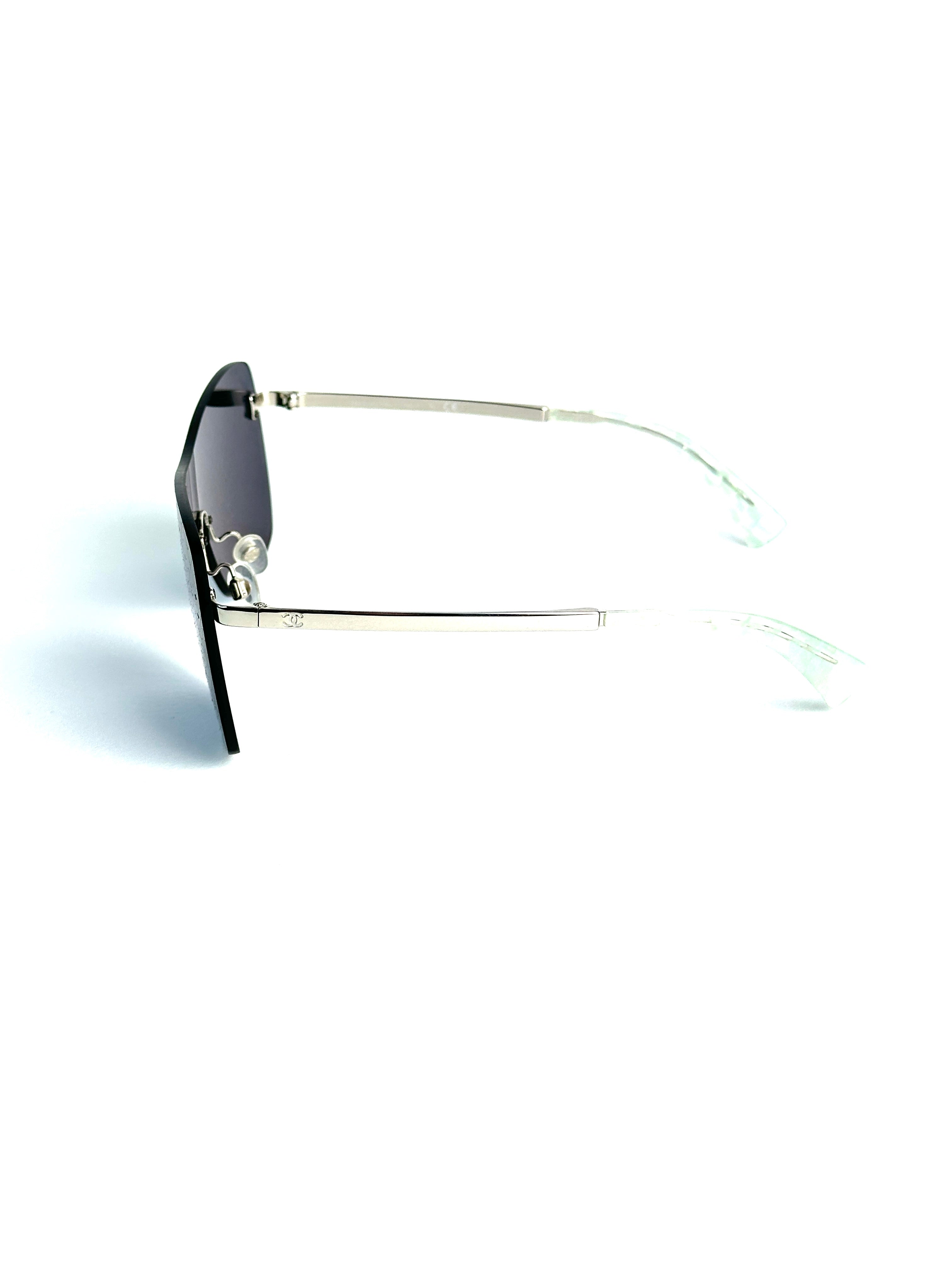 Occhiali da sole CHANEL 4215