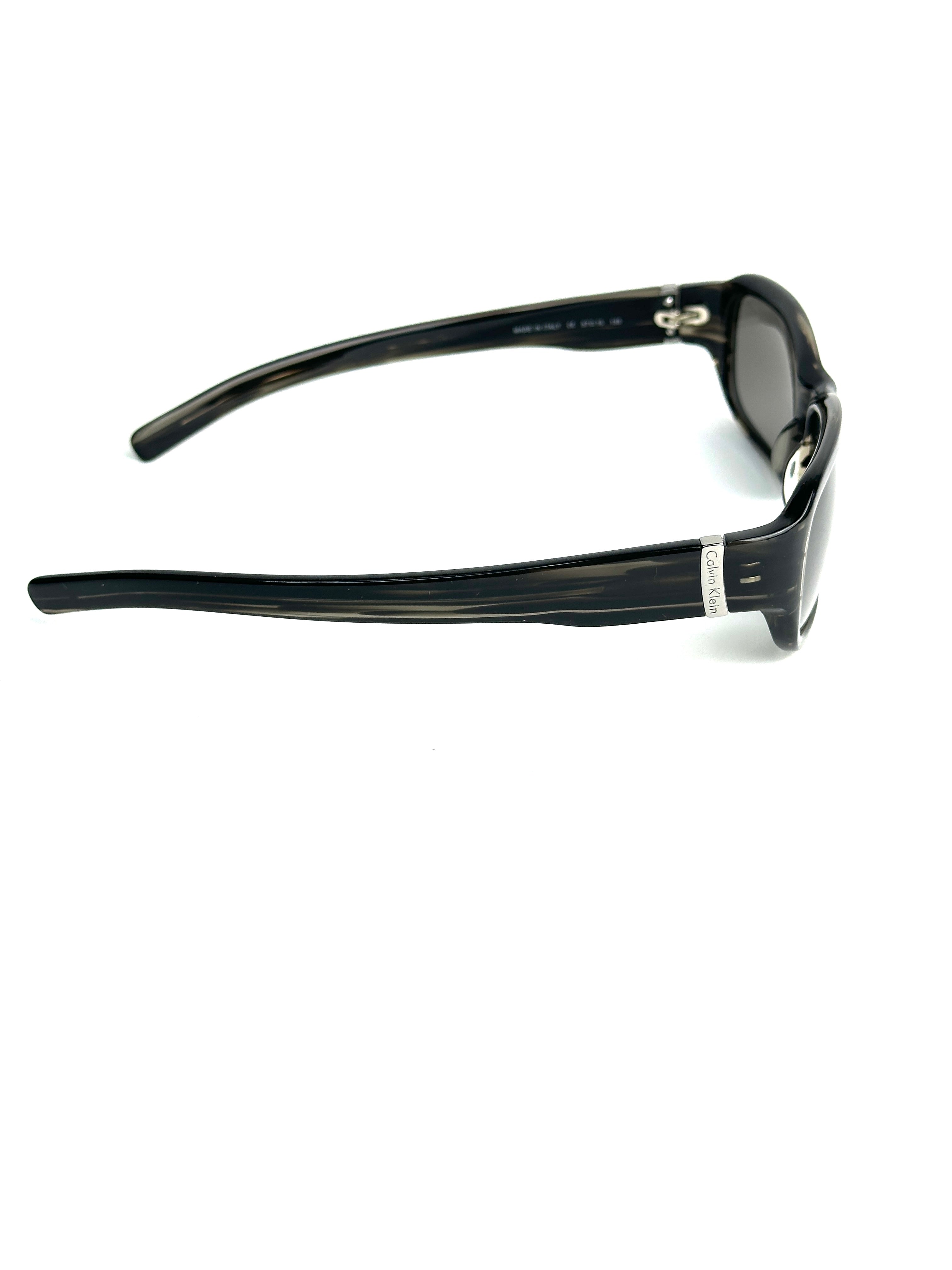 Occhiali da sole CALVIN KLEIN 776S
