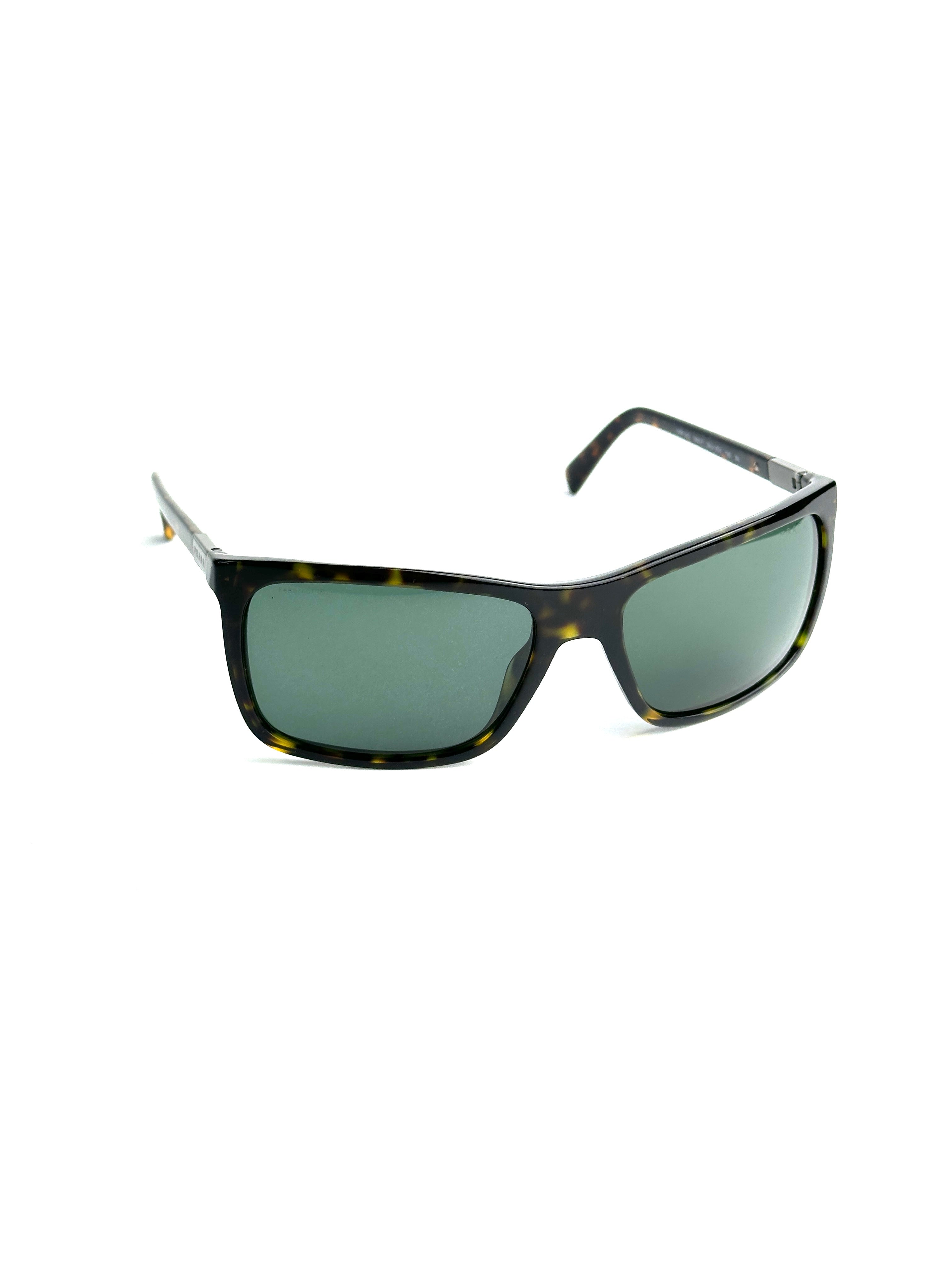 PRADA SPR62B Gris