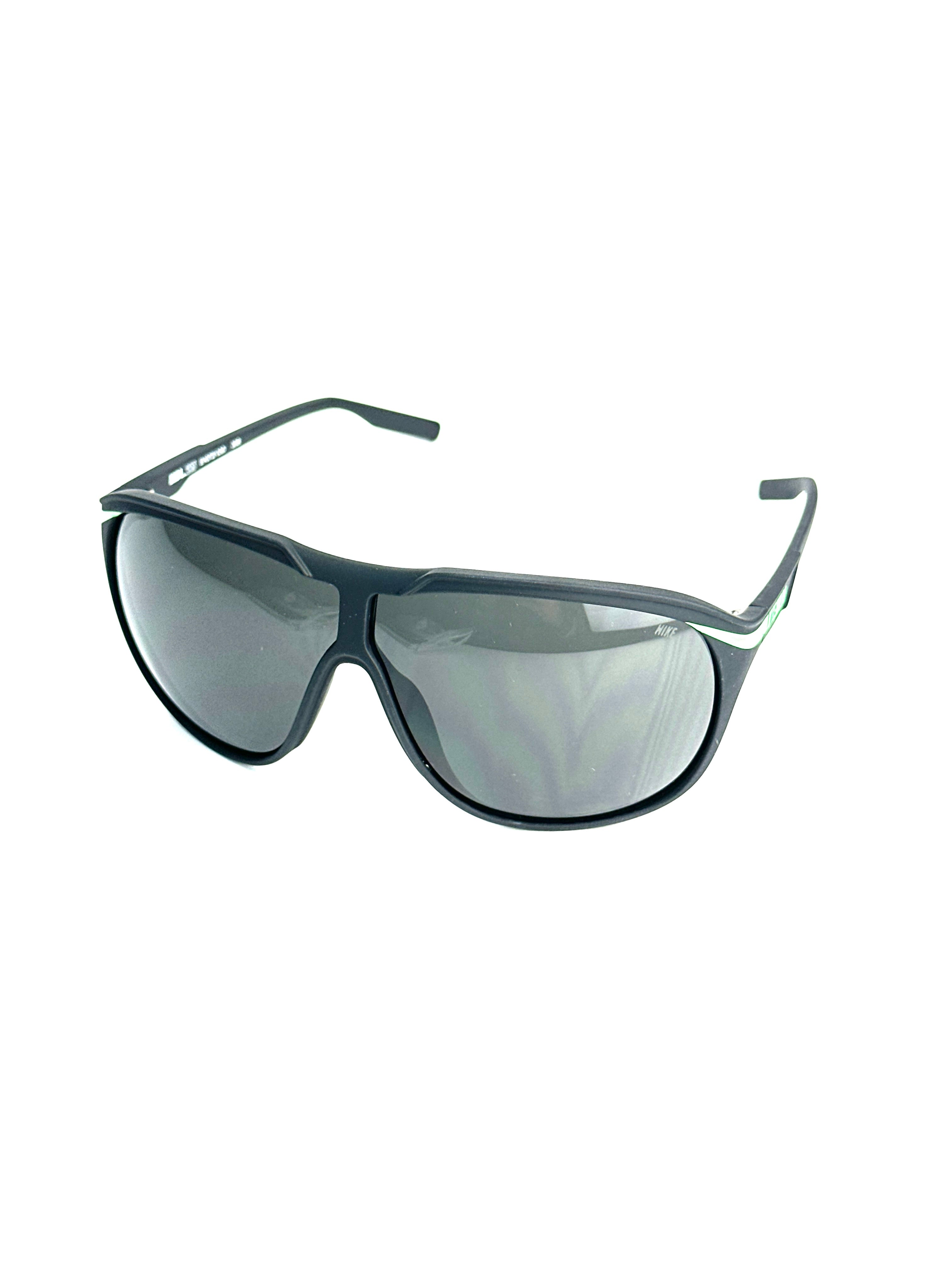 Occhiali da sole NIKE MDL 215
