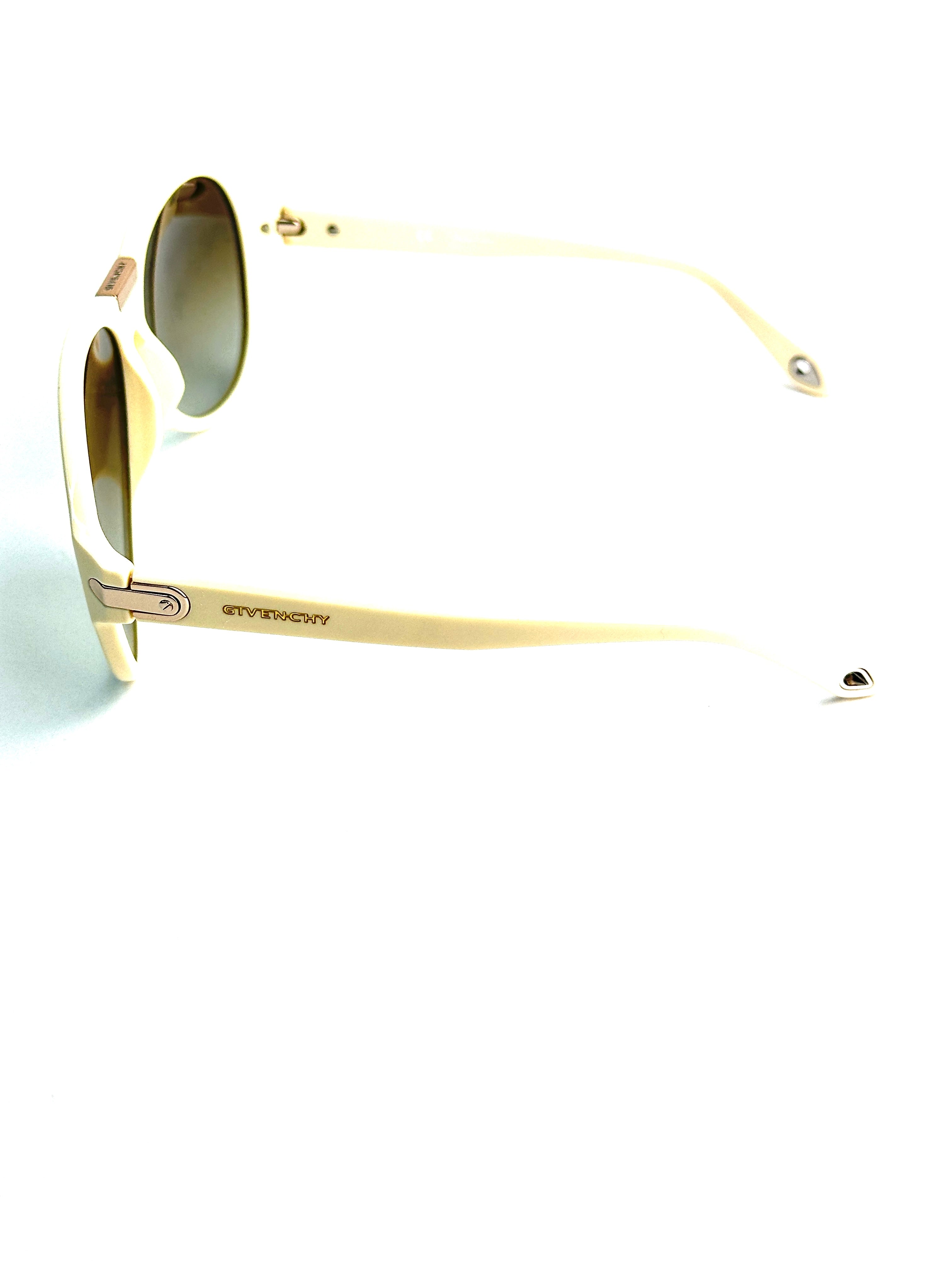sunglasses GIVENCHY SGV880 09AJ