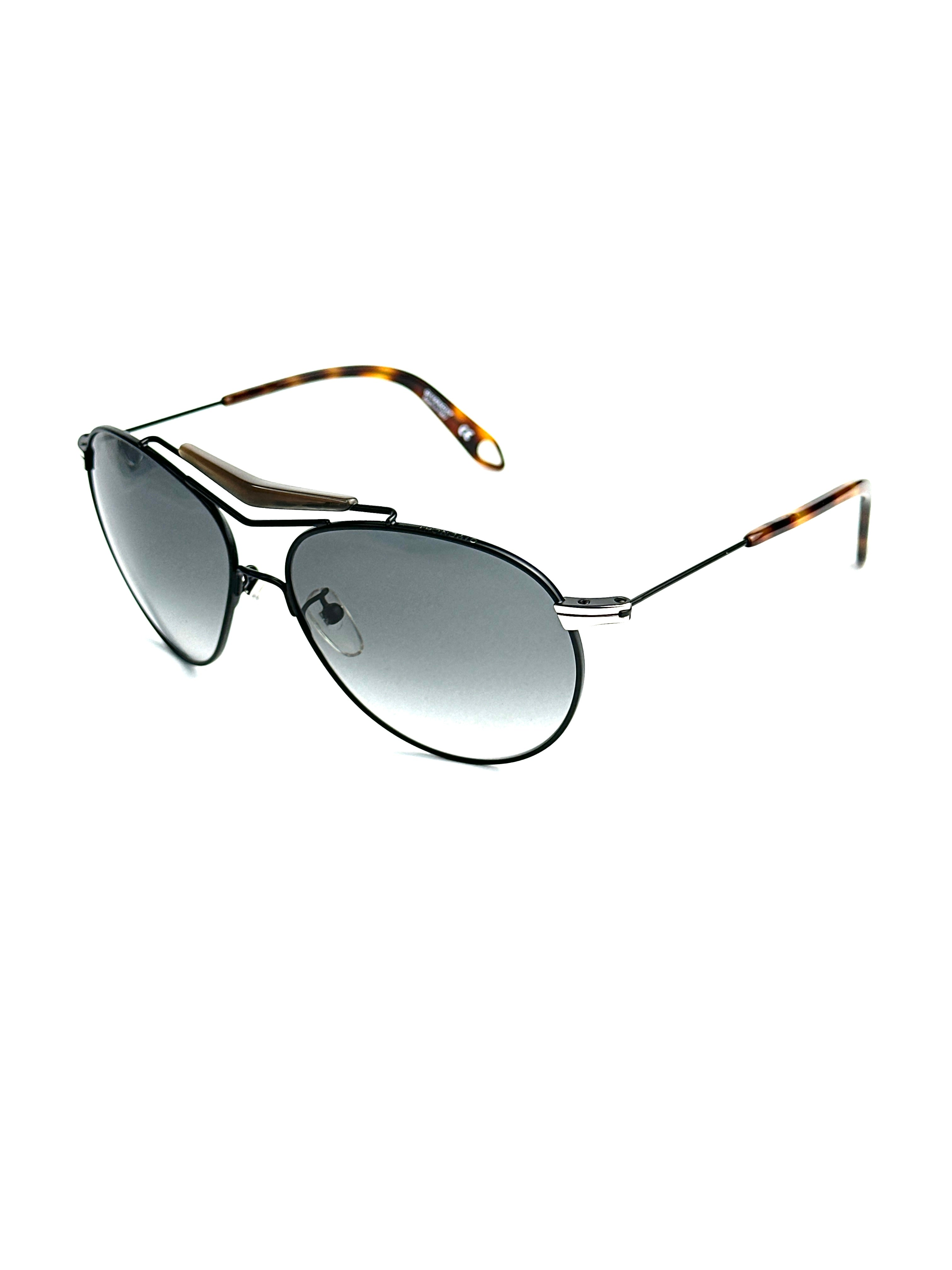 sunglasses GIVENCHY SGV880 09AJ