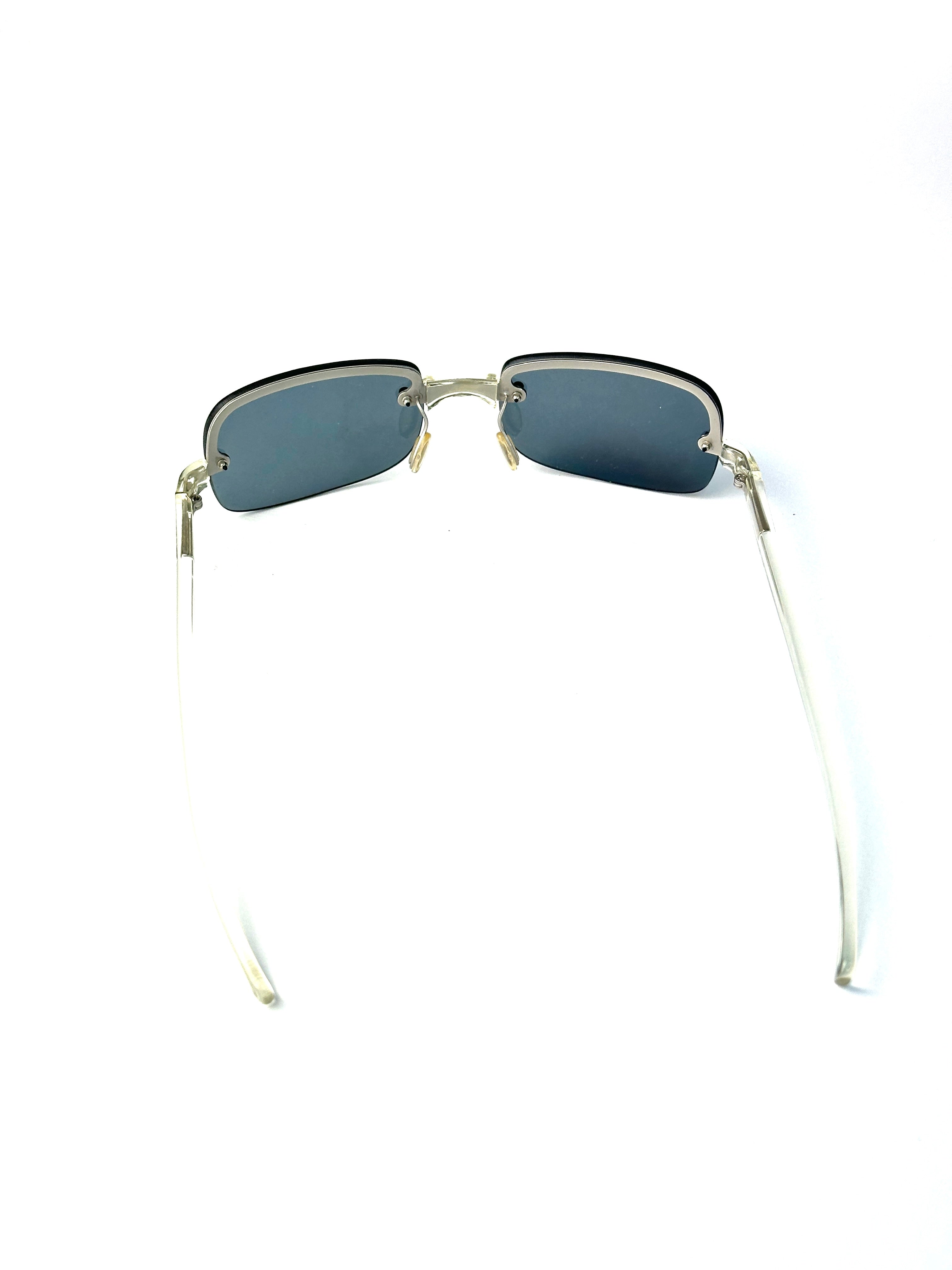 PRADA SPR62B Gris