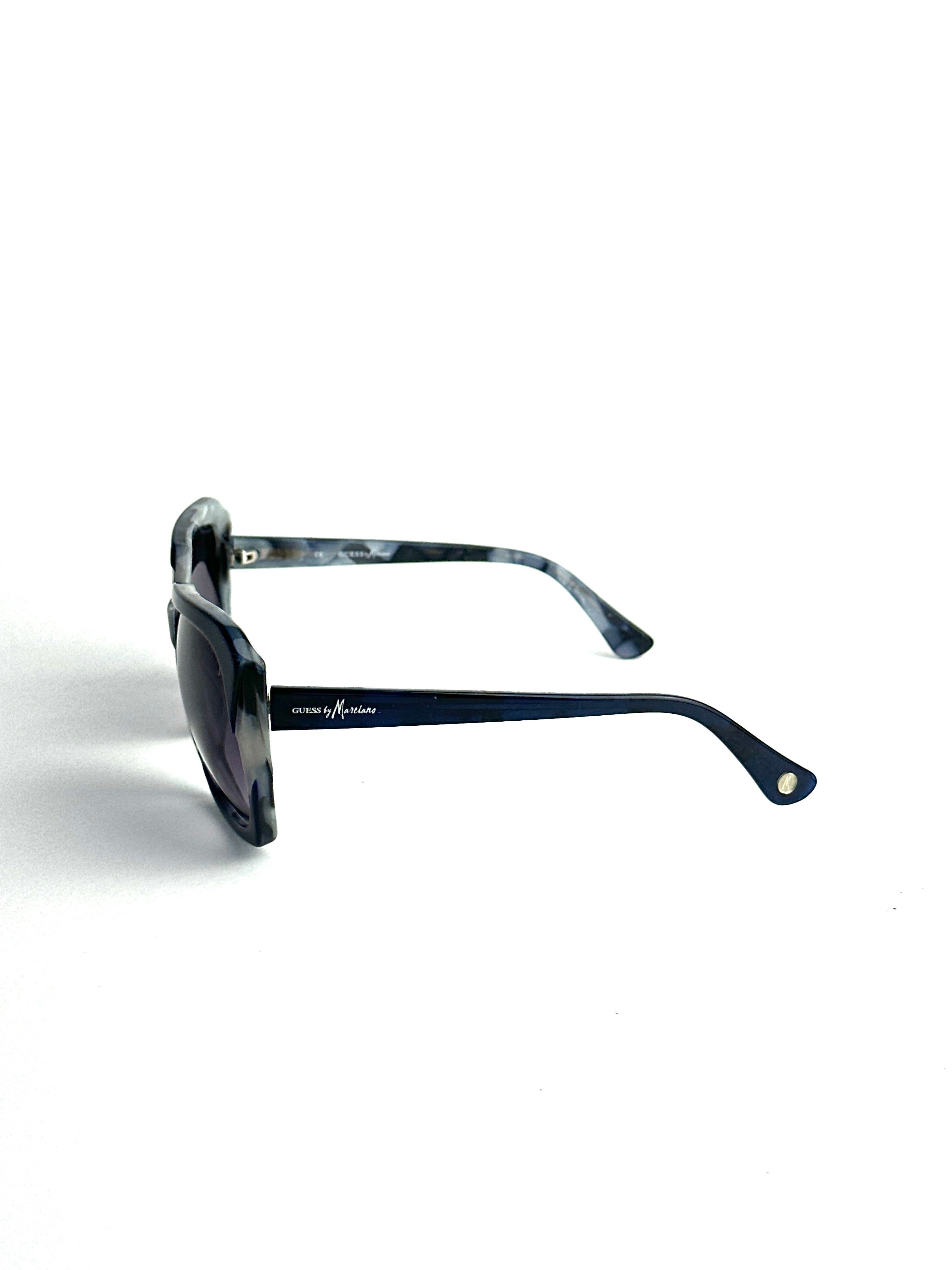 Occhiali da sole GUESS MARCIANO SGM660