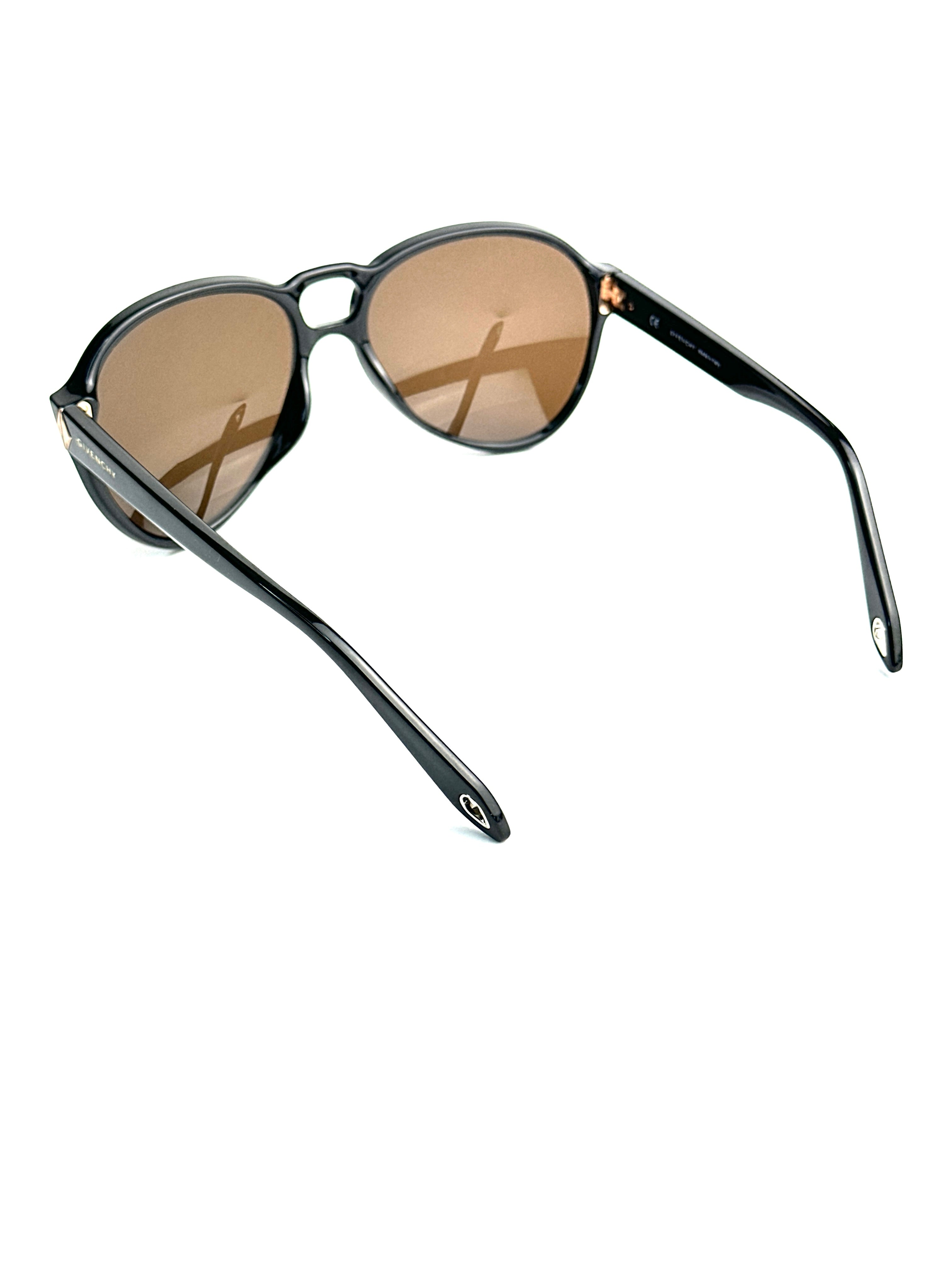 sunglasses GIVENCHY SGV880 09AJ