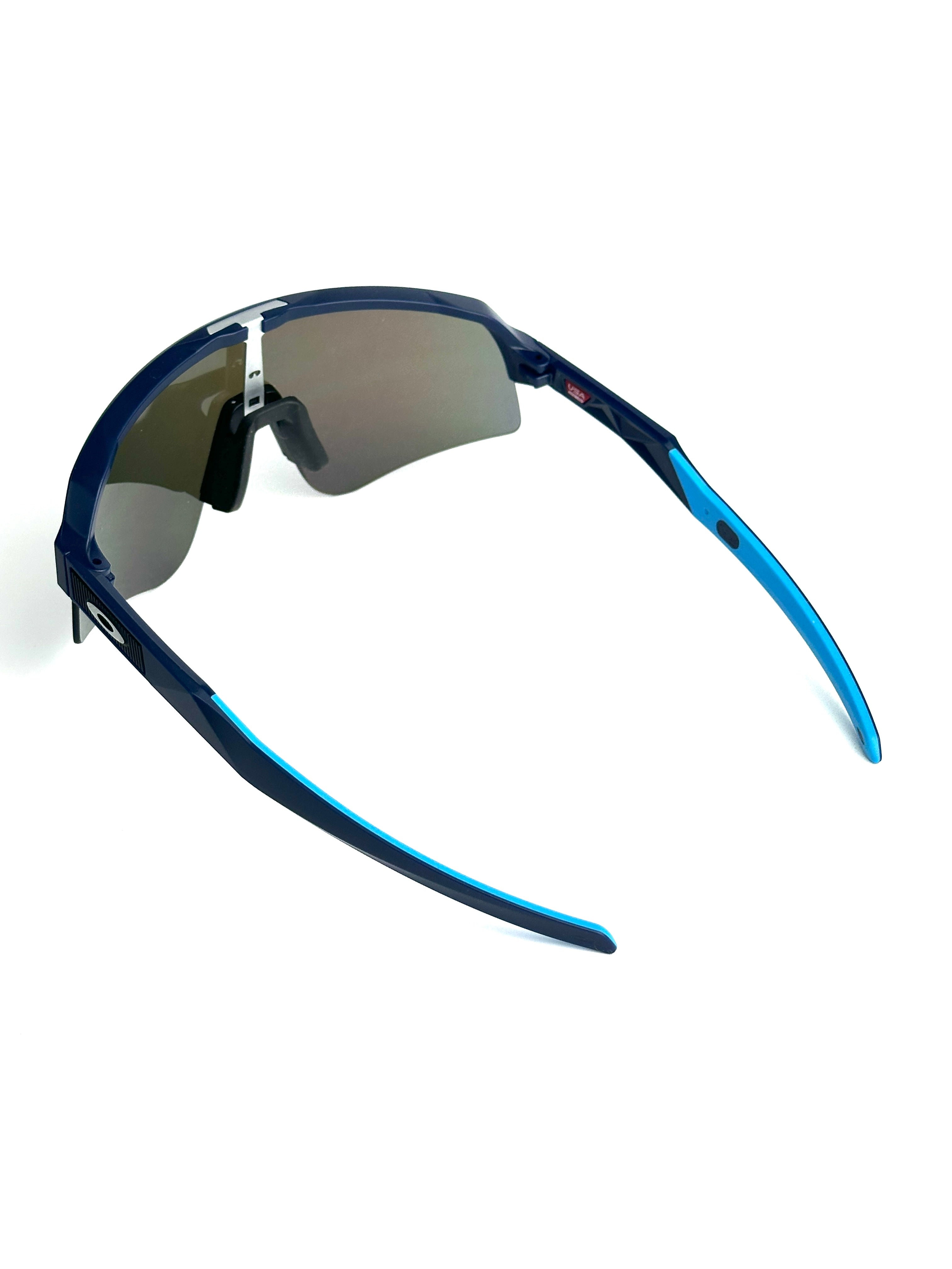 Occhiali da sole OAKLEY SUTRO