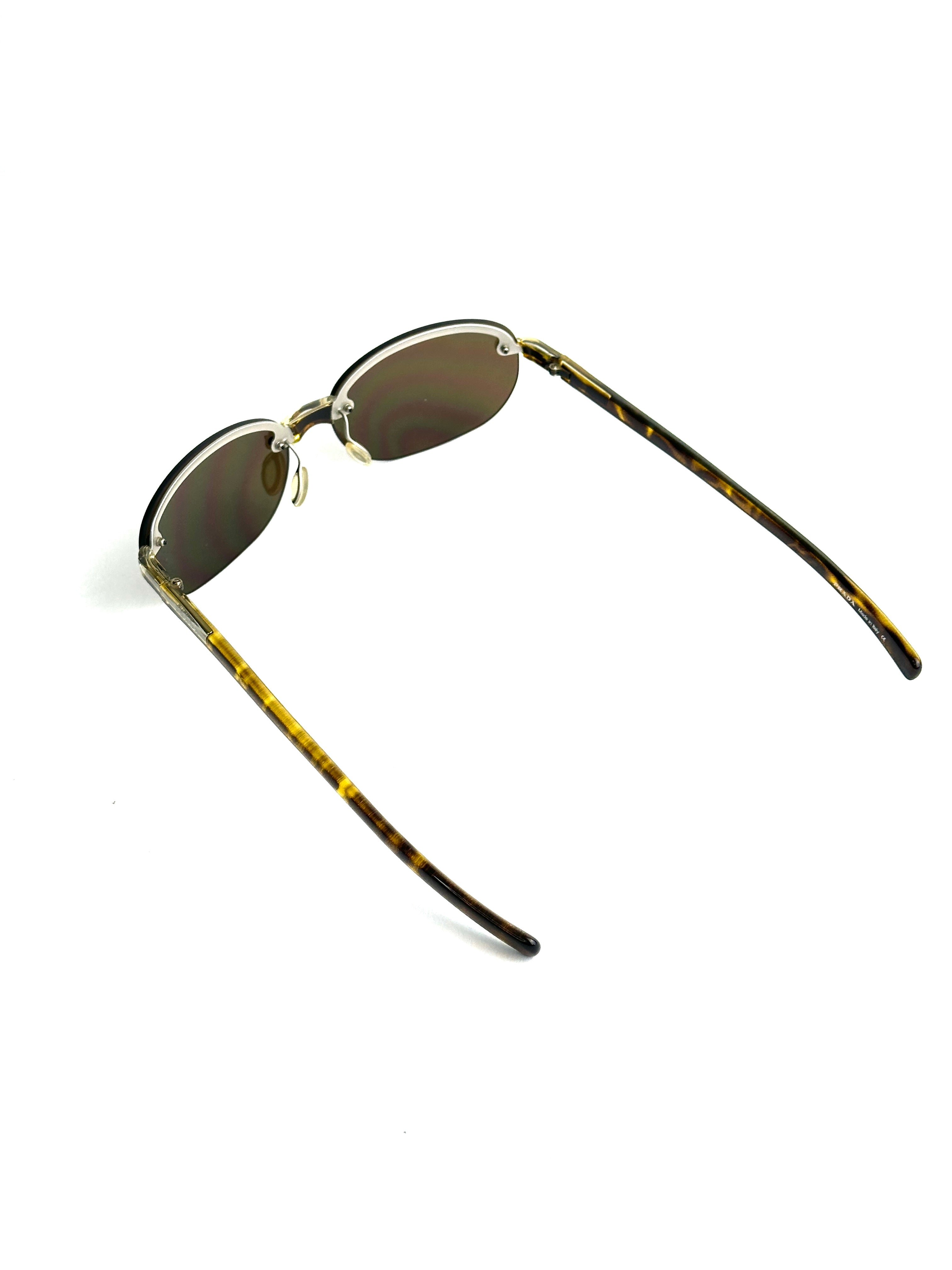 PRADA SPR62B Gris