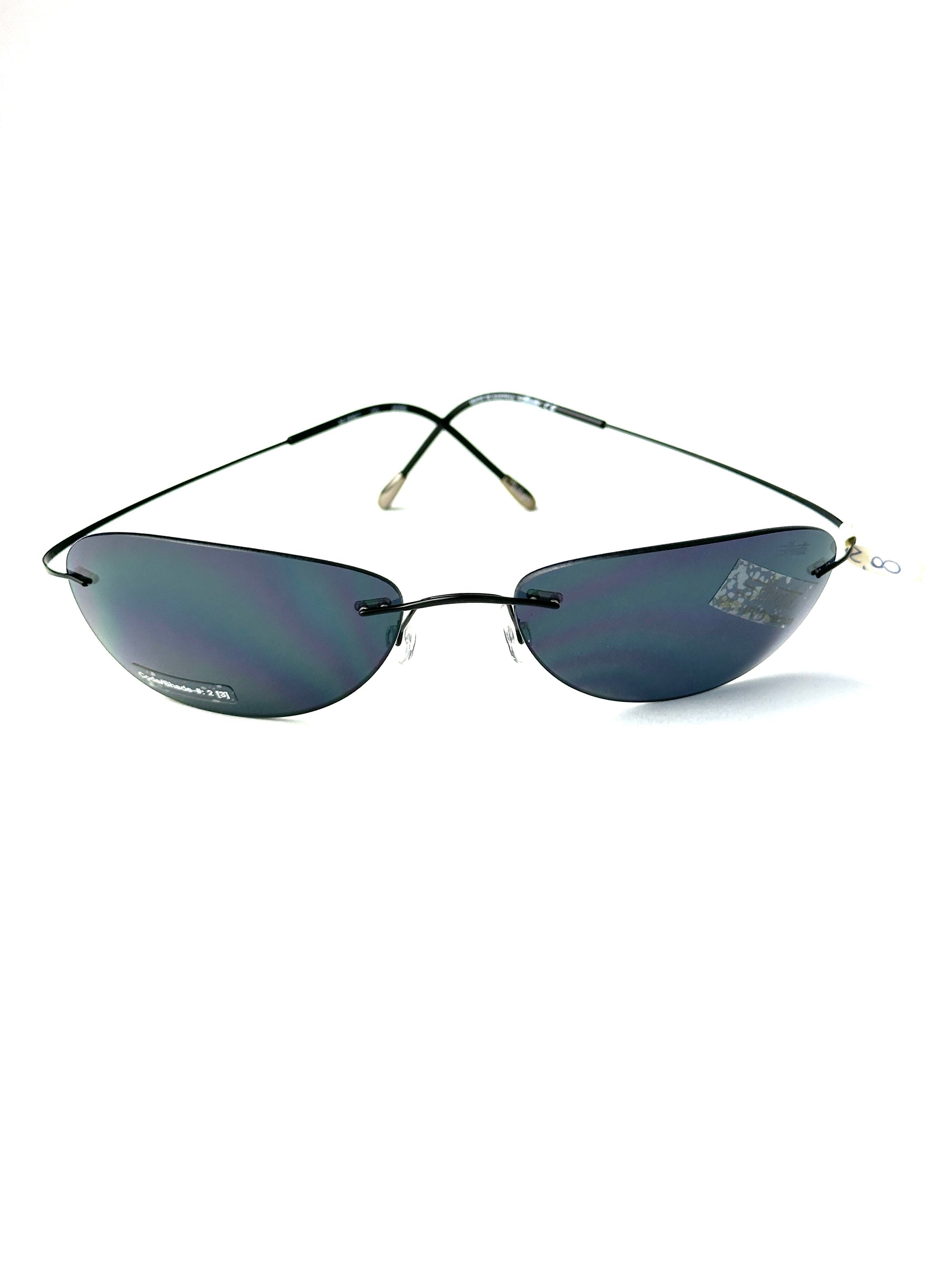 SILHOUETTE M8067