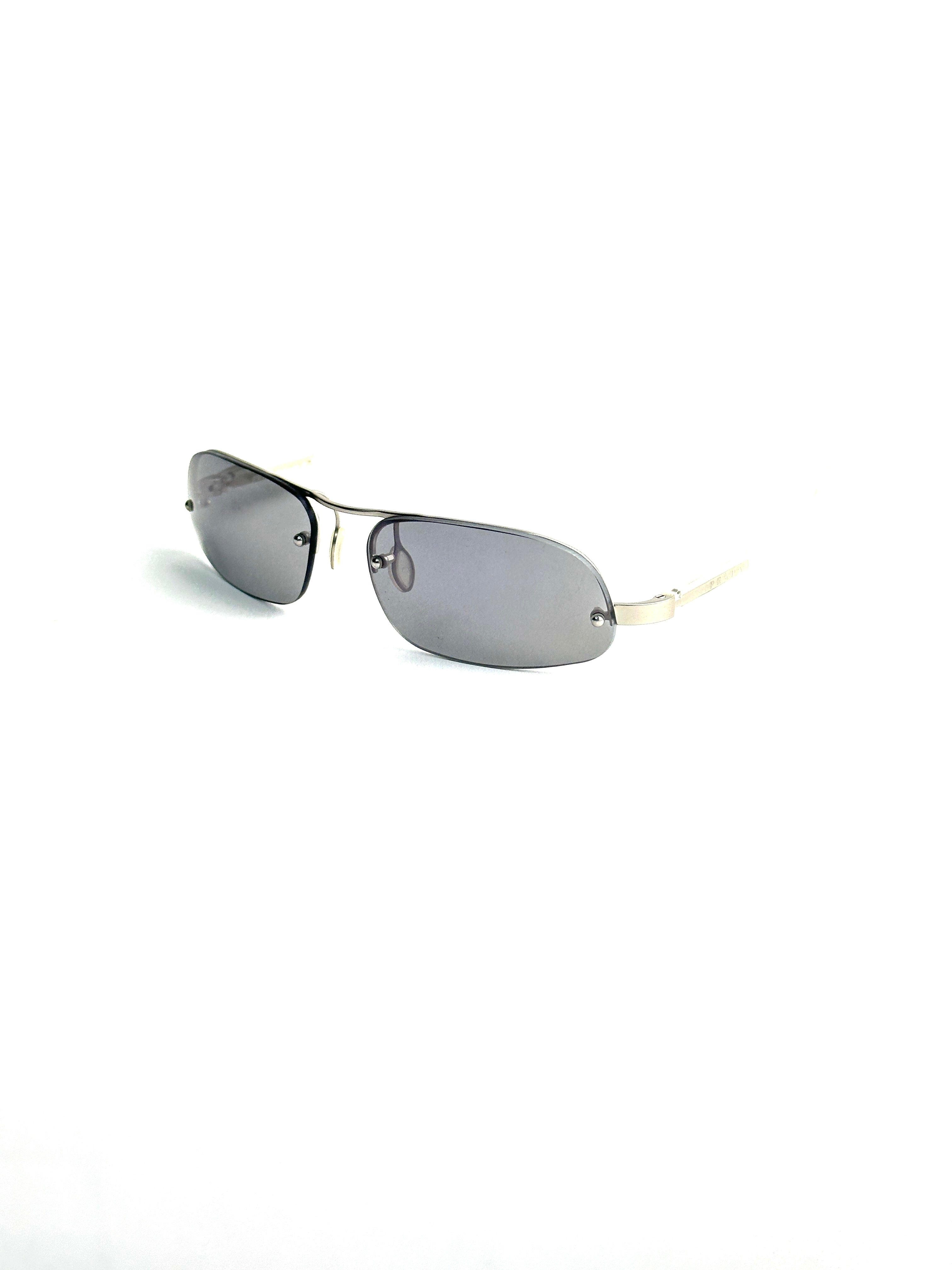 Occhiali da sole PRADA SPR56A VINTAGE GRIGIO
