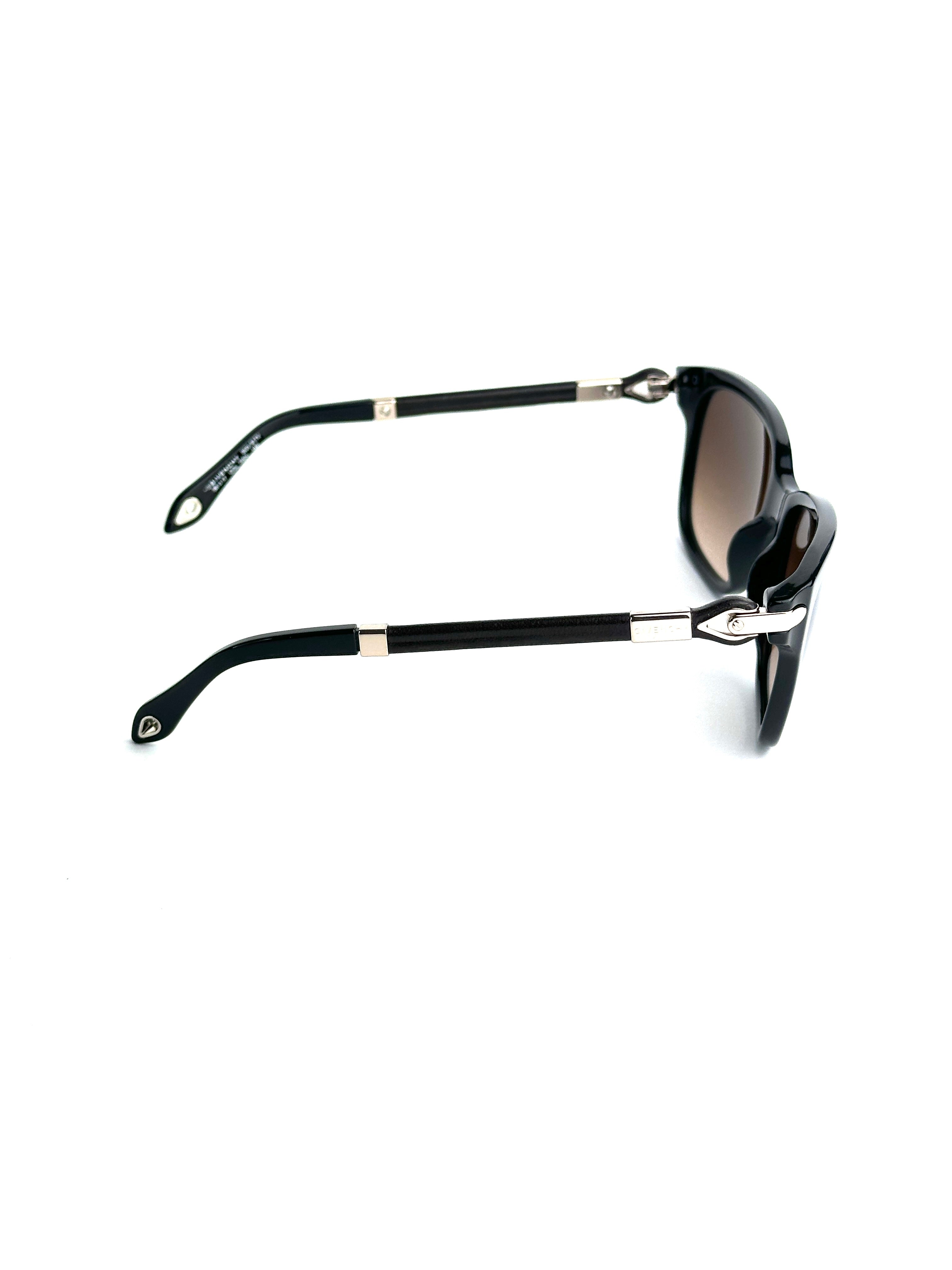 Occhiali da sole GIVENCHY SGV917V 700V