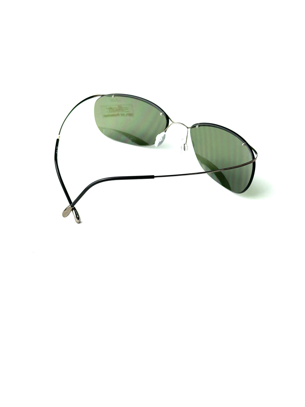 SILHOUETTE M8570