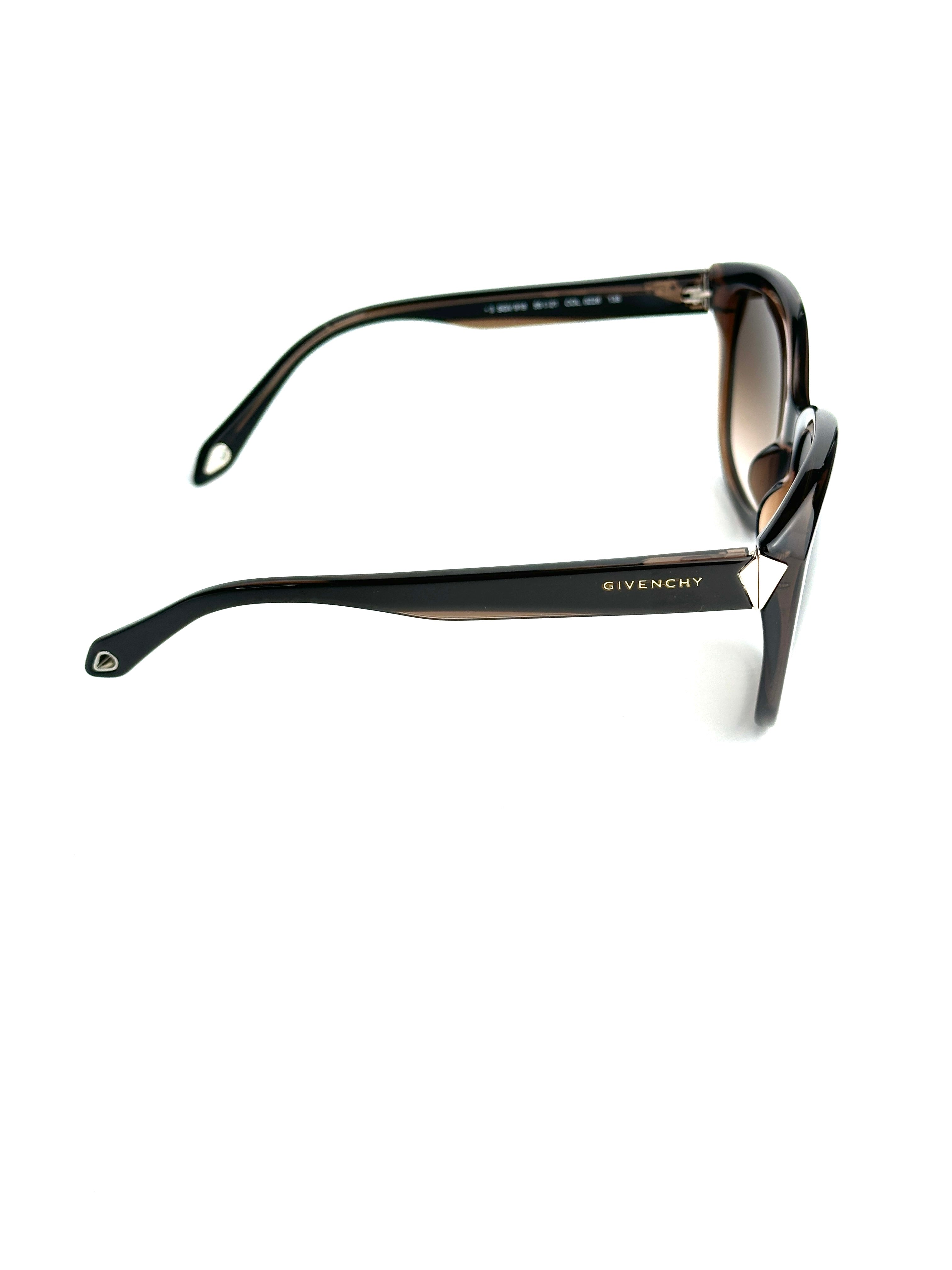 Occhiali da sole GIVENCHY SGV919 0Z28