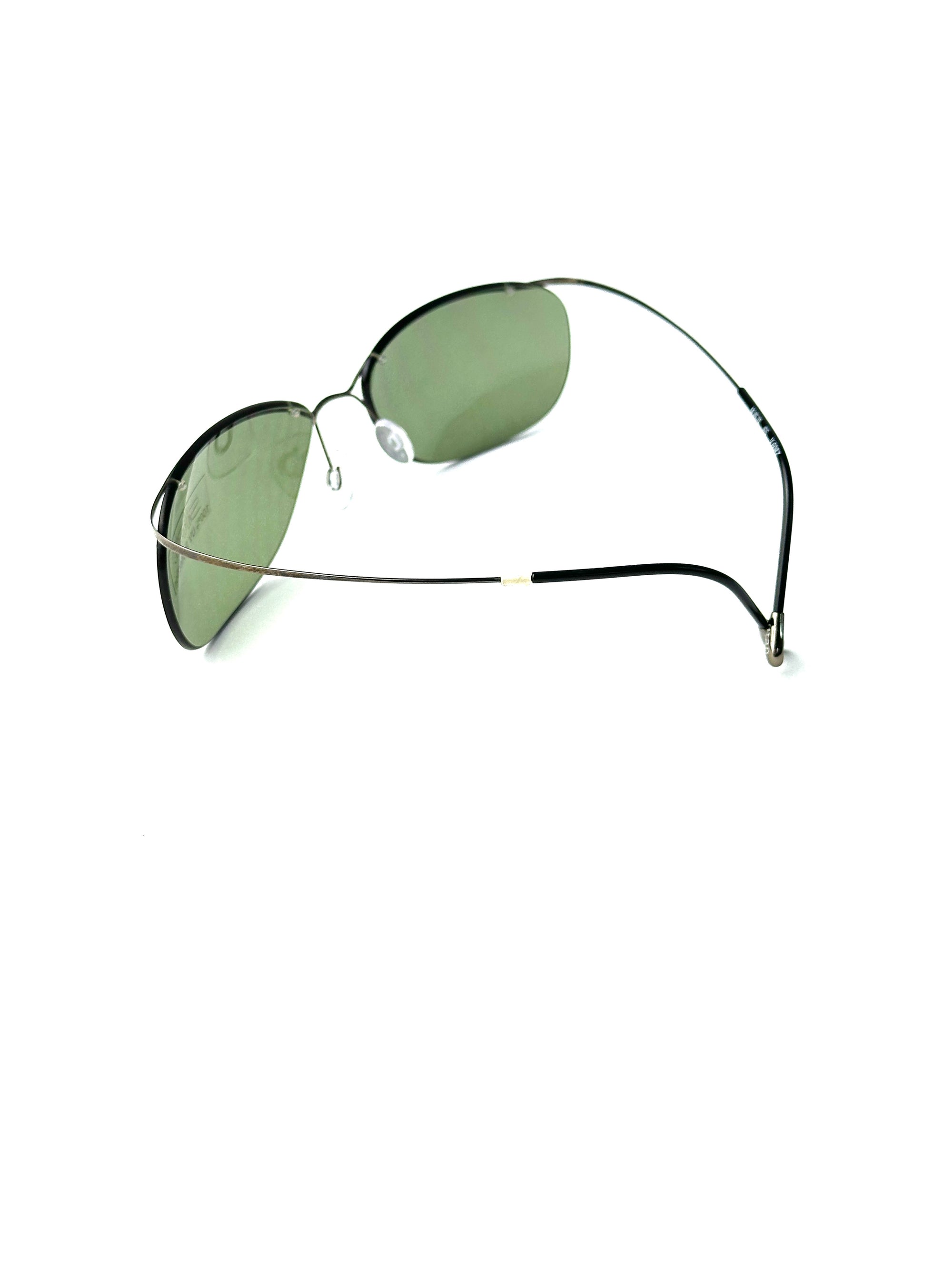 SILHOUETTE M8570