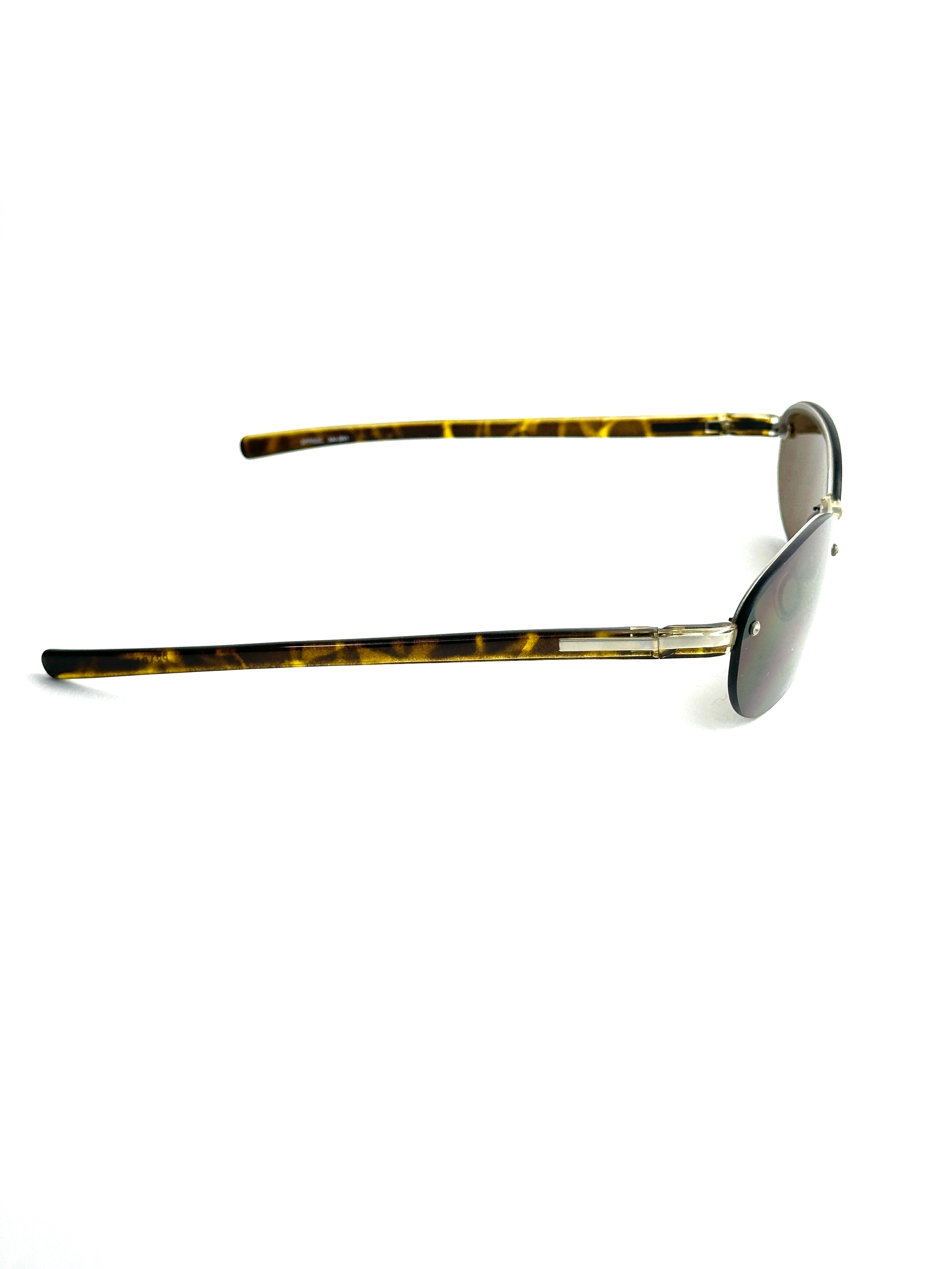 PRADA SPR62B Gris