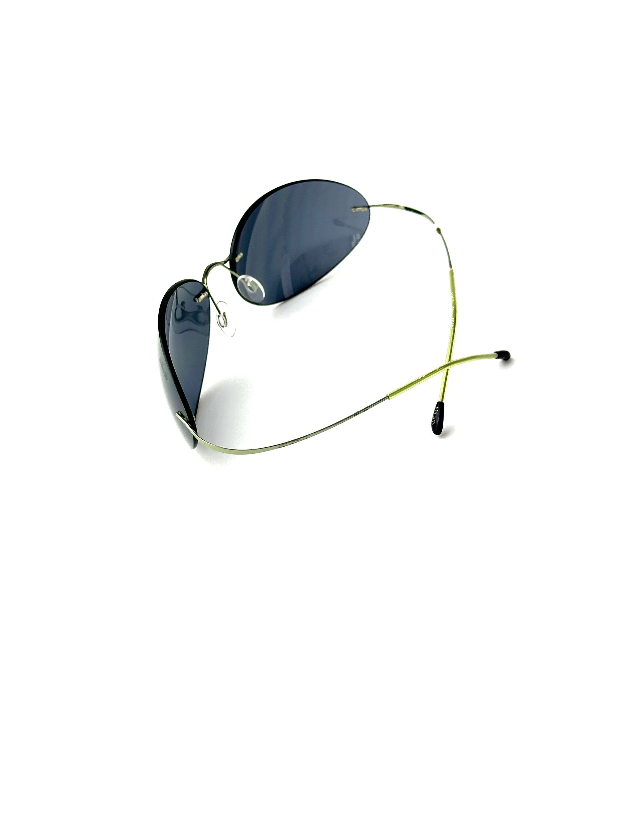 SILHOUETTE M8563