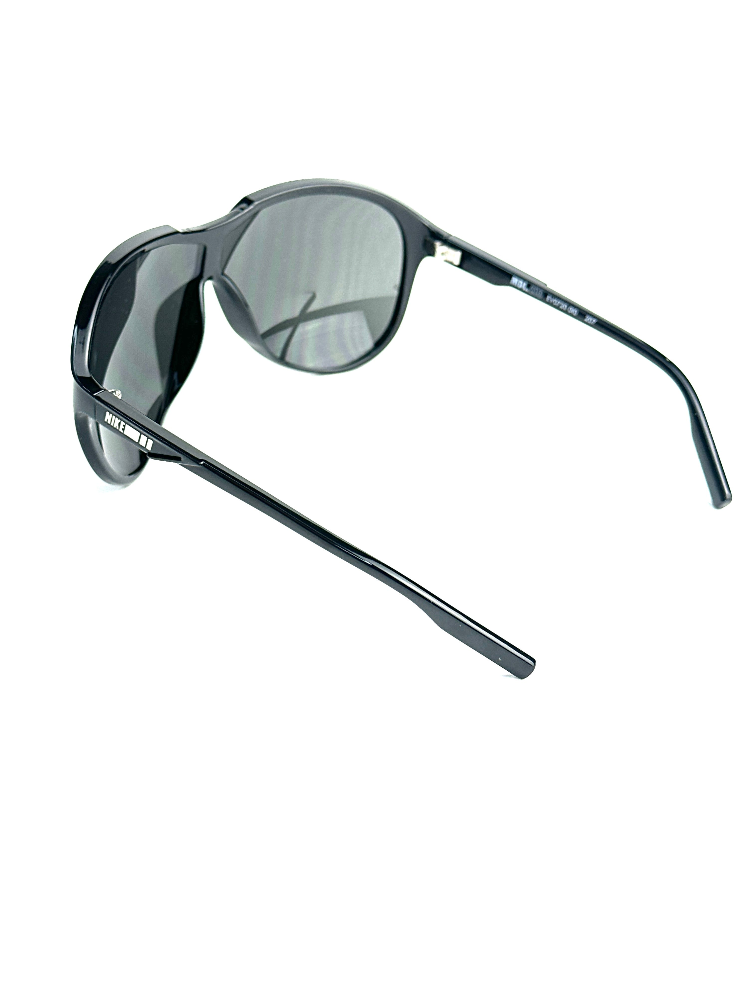 Occhiali da sole NIKE MDL 210