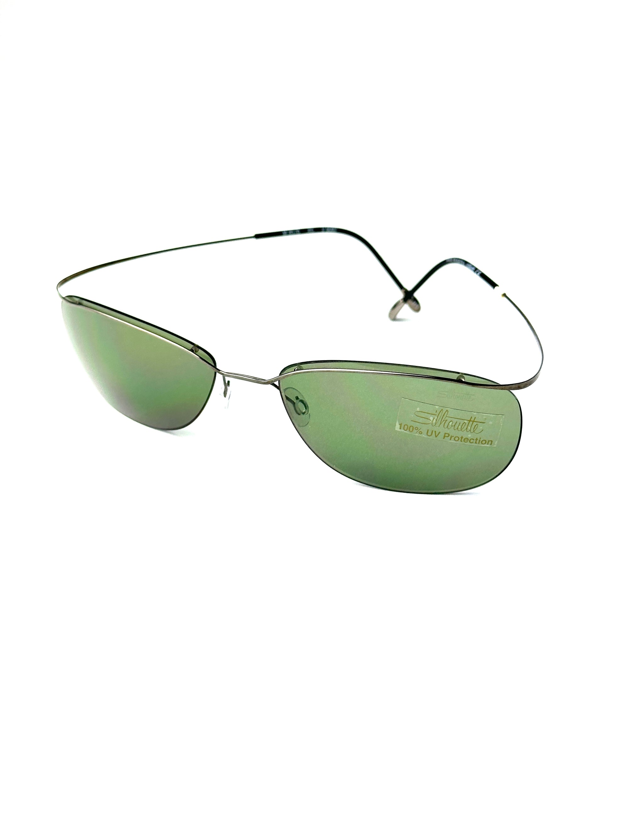 SILHOUETTE M8570