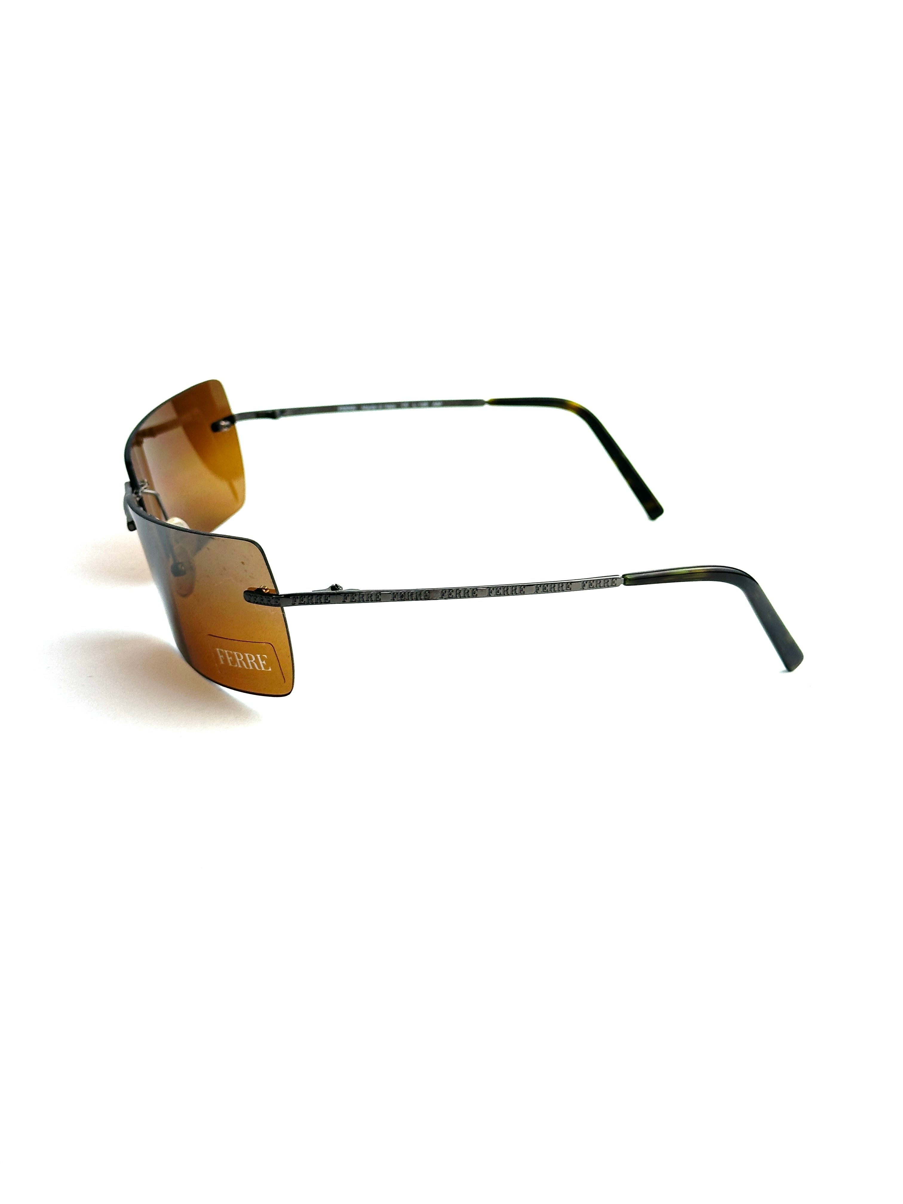 Occhiali da sole GIANFRANCO FERRE GF5832 VINTAGE