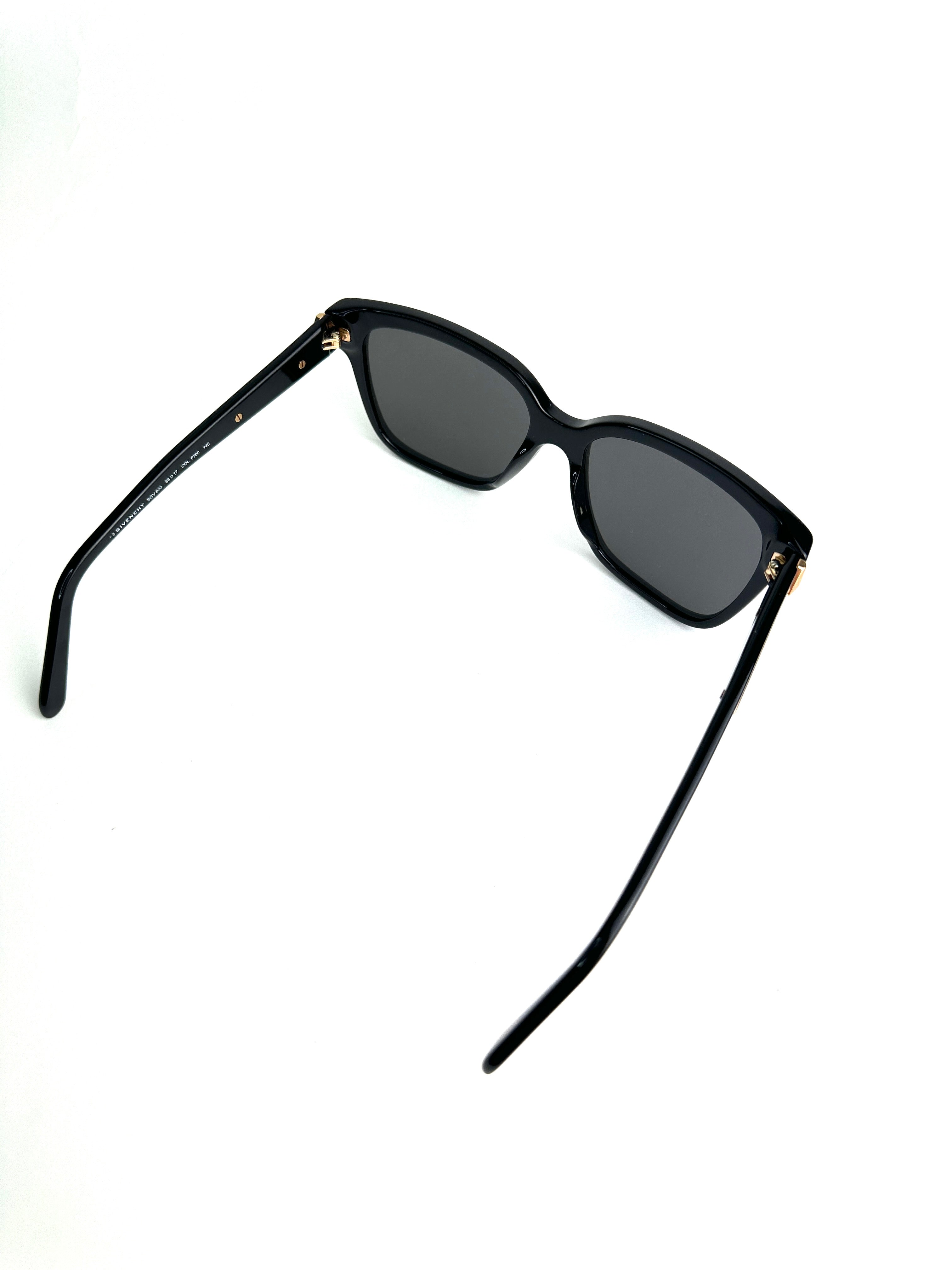 Occhiali da sole GIVENCHY SGV823 0700