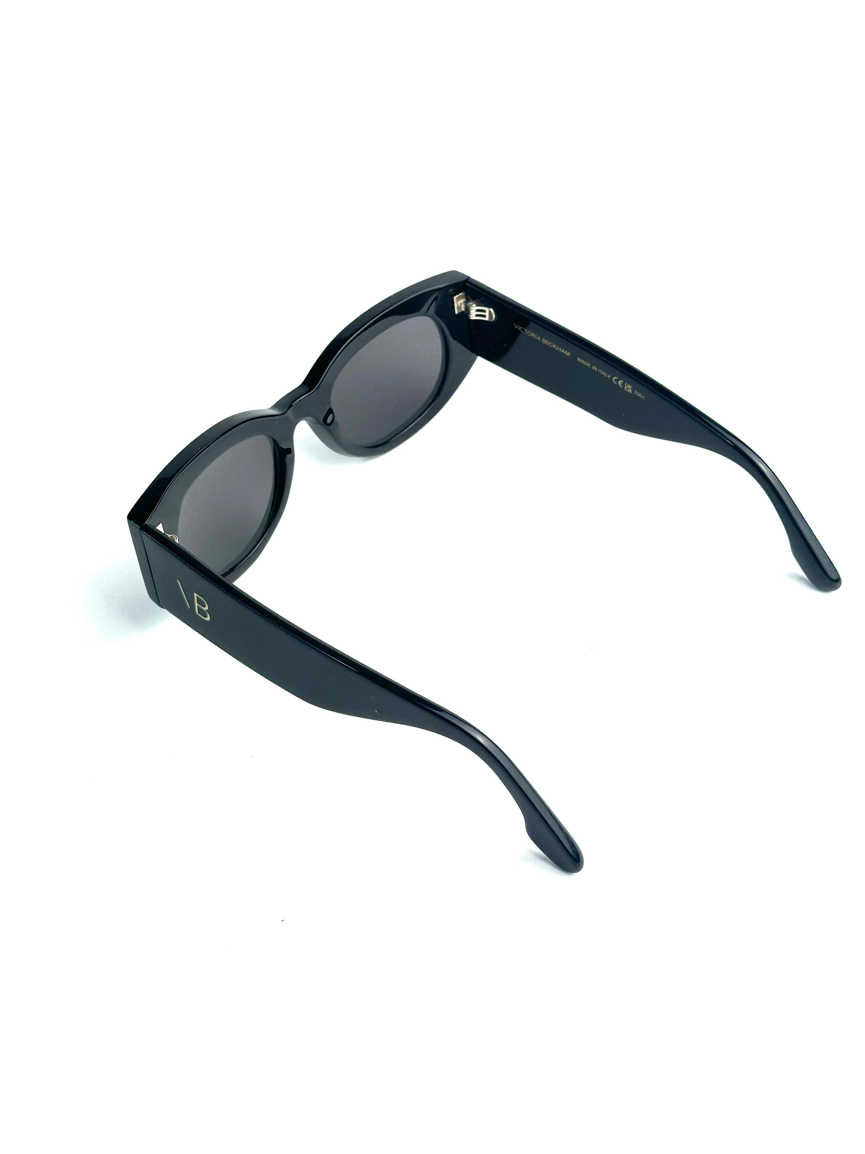 VICTORIA BECKHAM VB654S