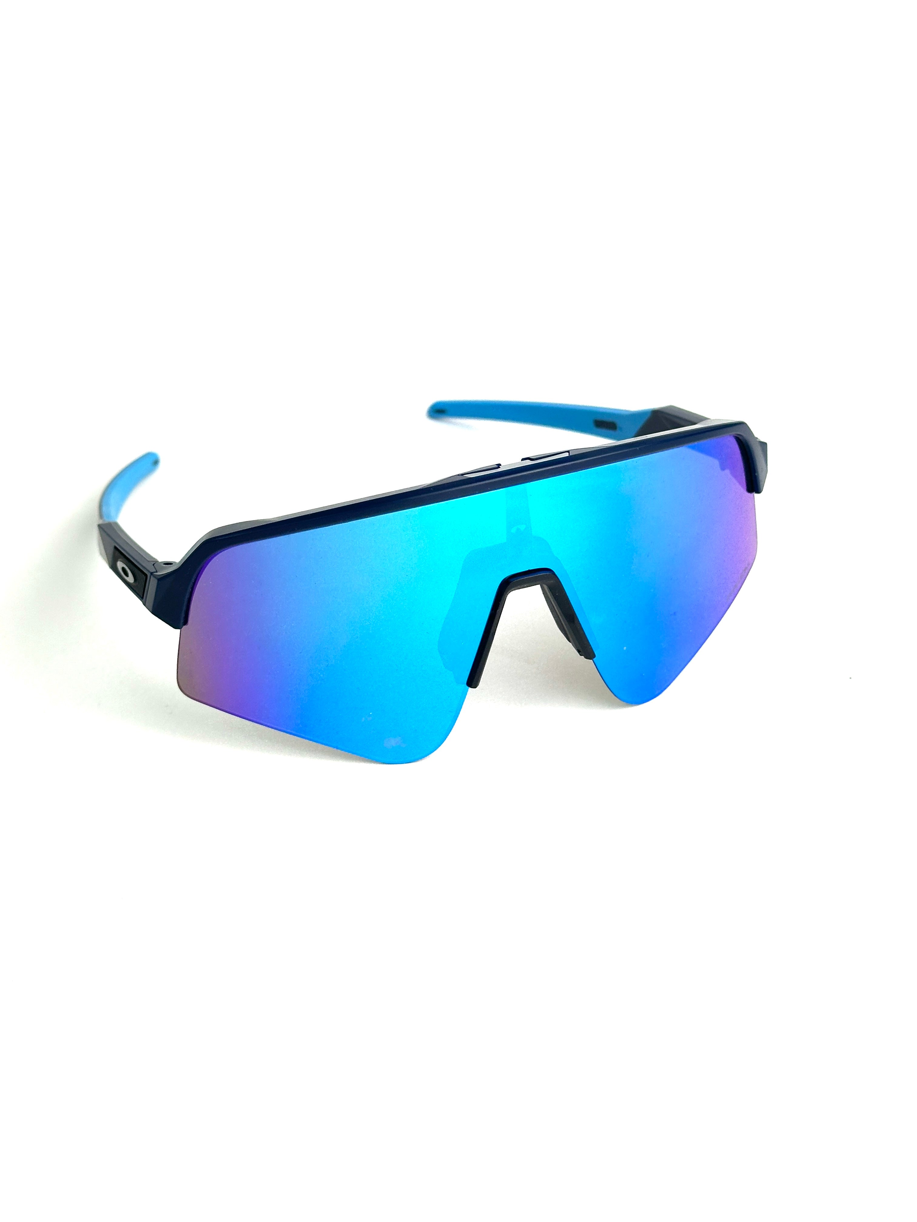 Occhiali da sole OAKLEY SUTRO