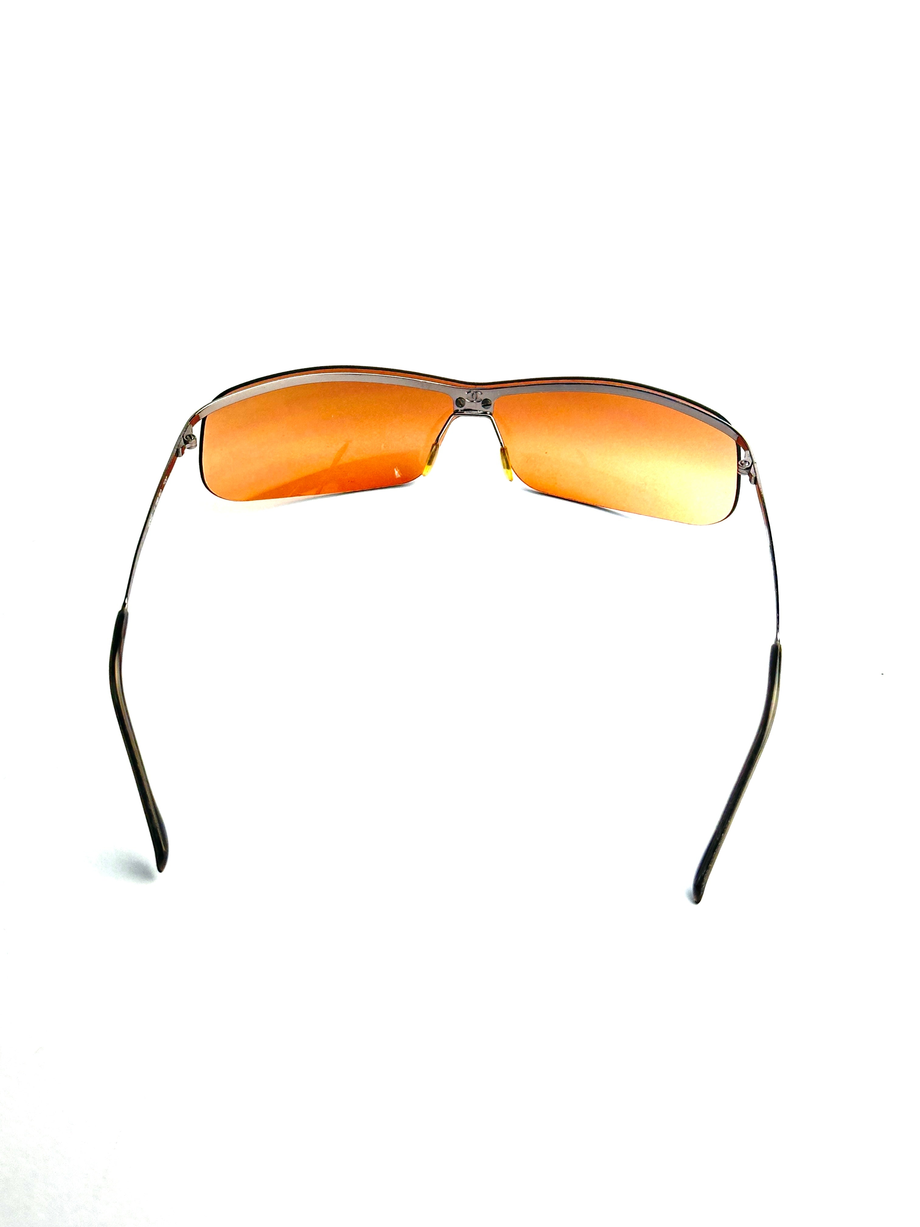 Occhiali da sole CHANEL 4042