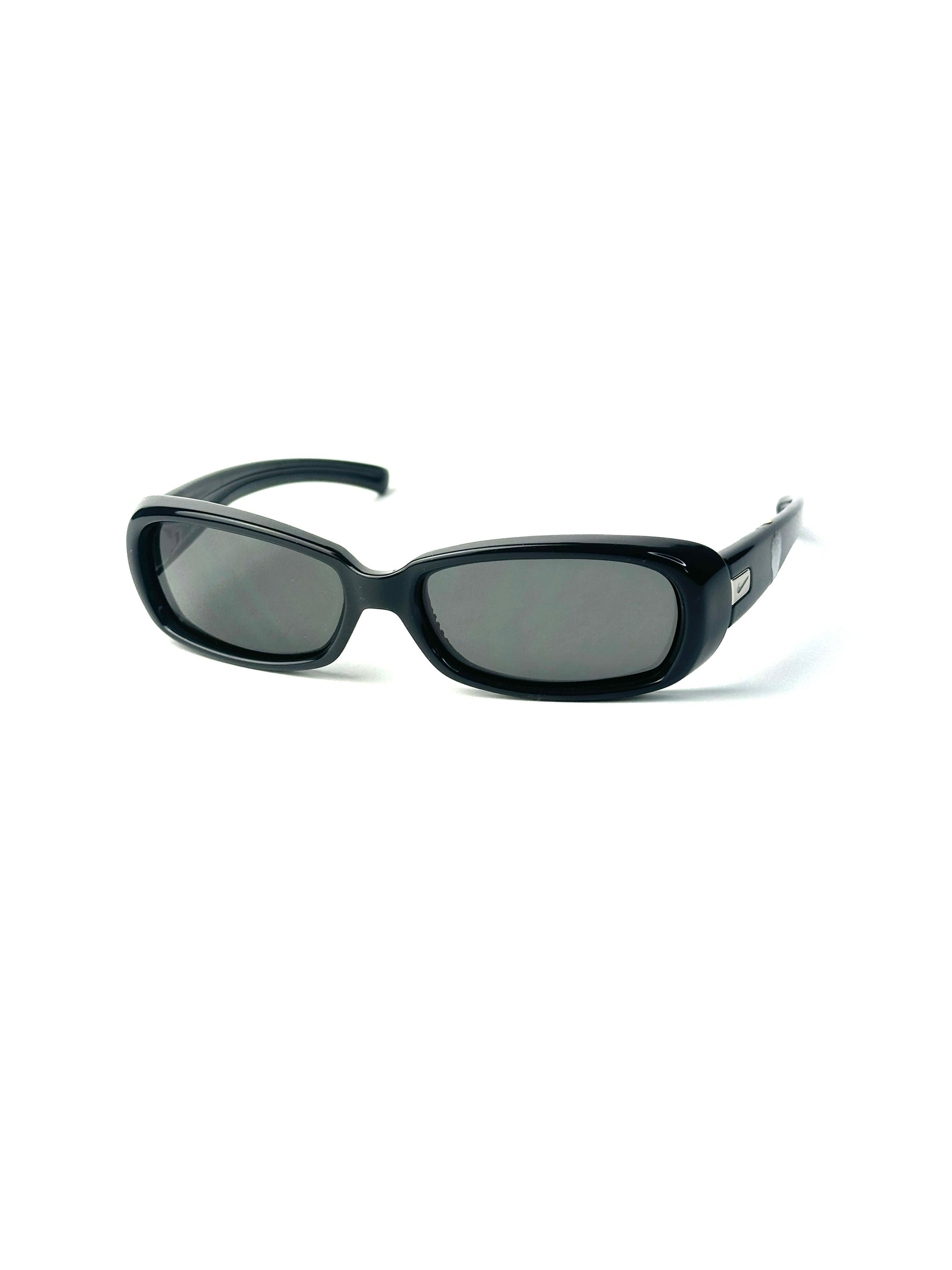 Occhiali da sole NIKE SERA EV0142